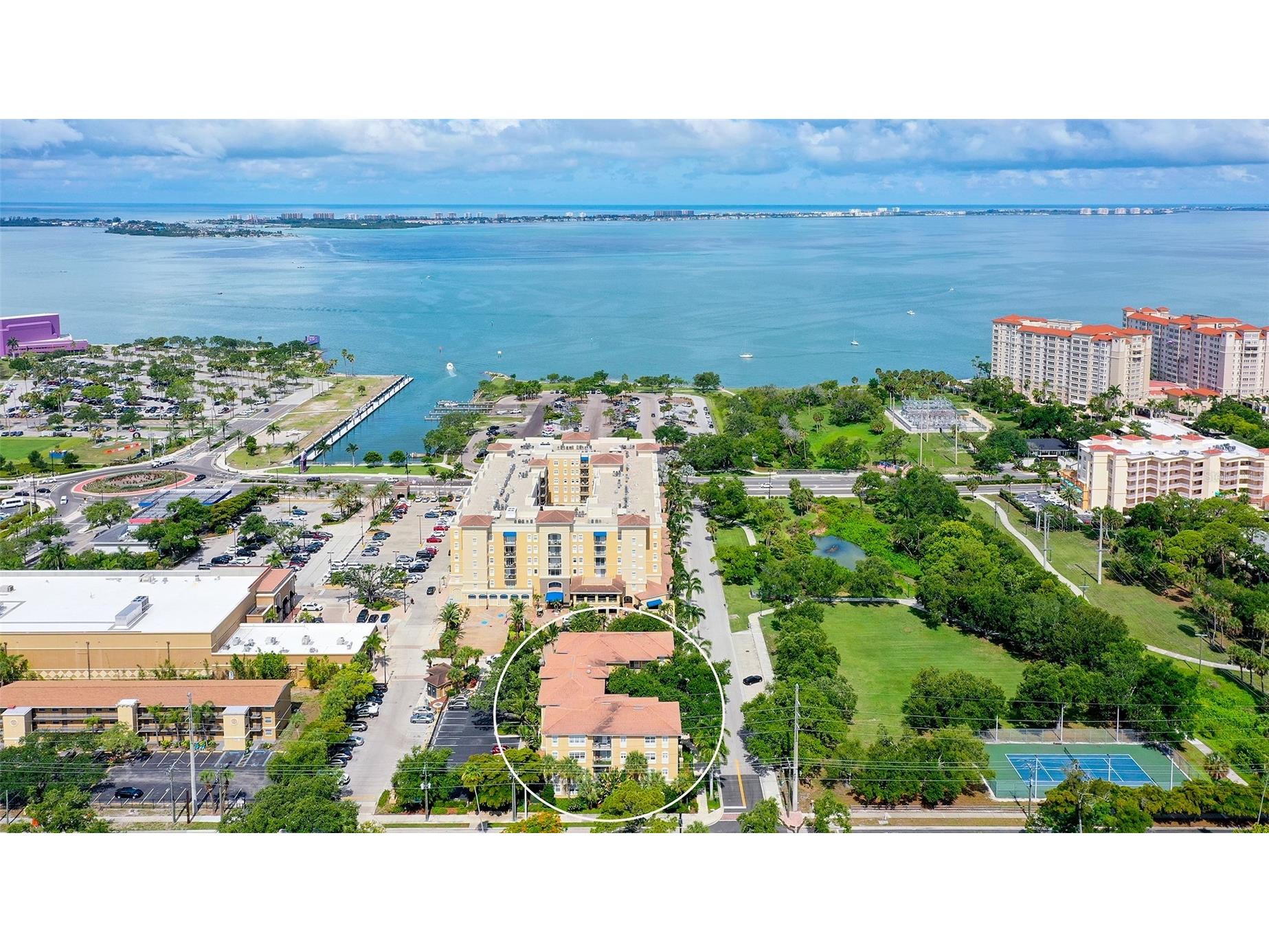 1268 11th Street #2404 Sarasota FL 34236 A4695491 image35