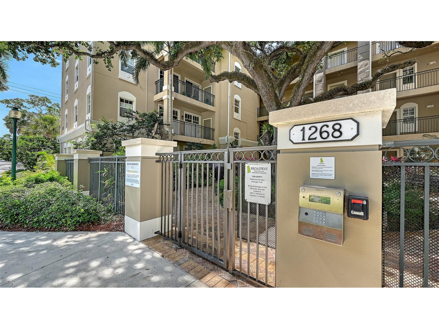 1268 11th Street #2404 Sarasota FL 34236 A4695491 image4