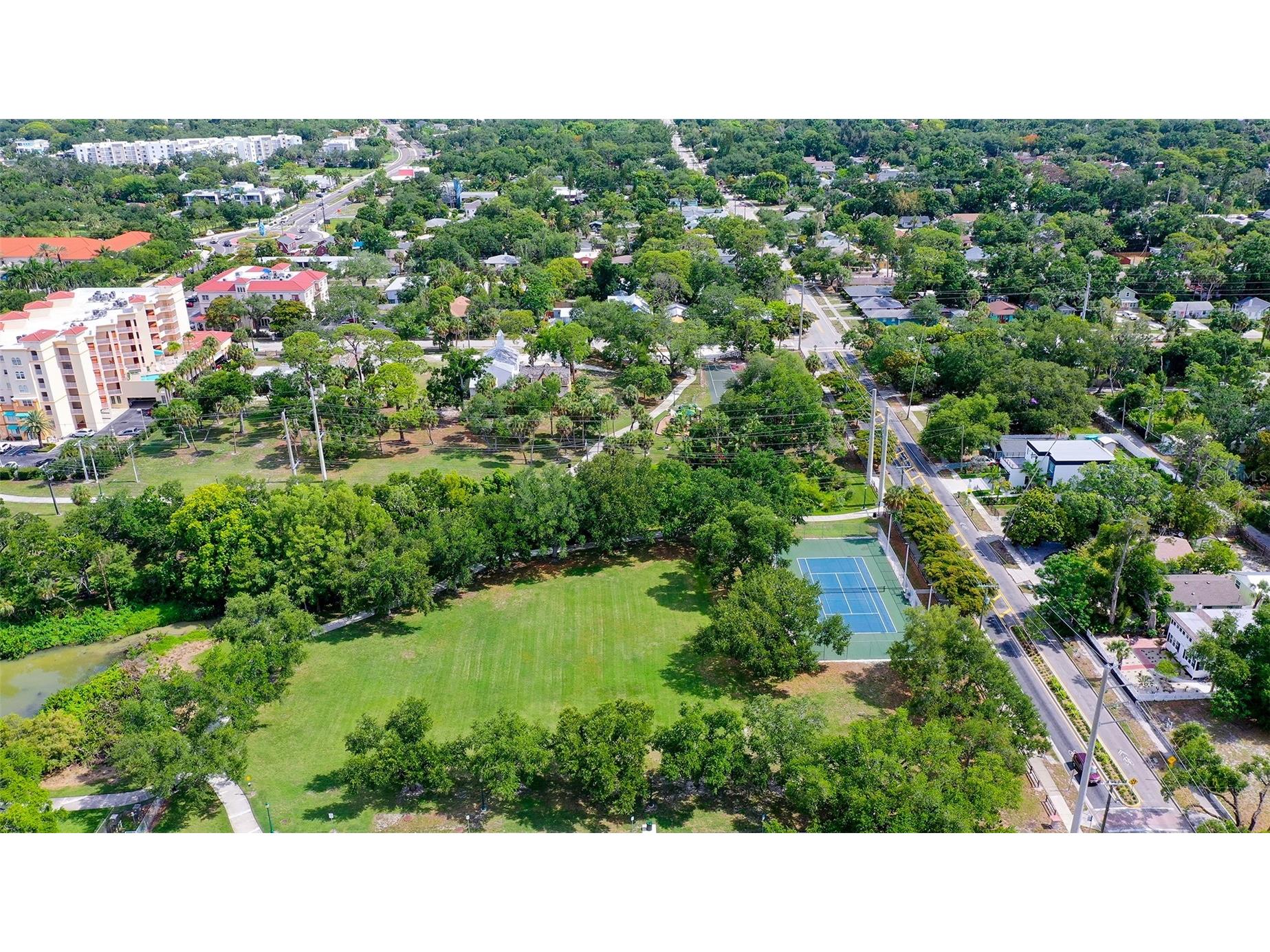 1268 11th Street #2404 Sarasota FL 34236 A4695491 image40