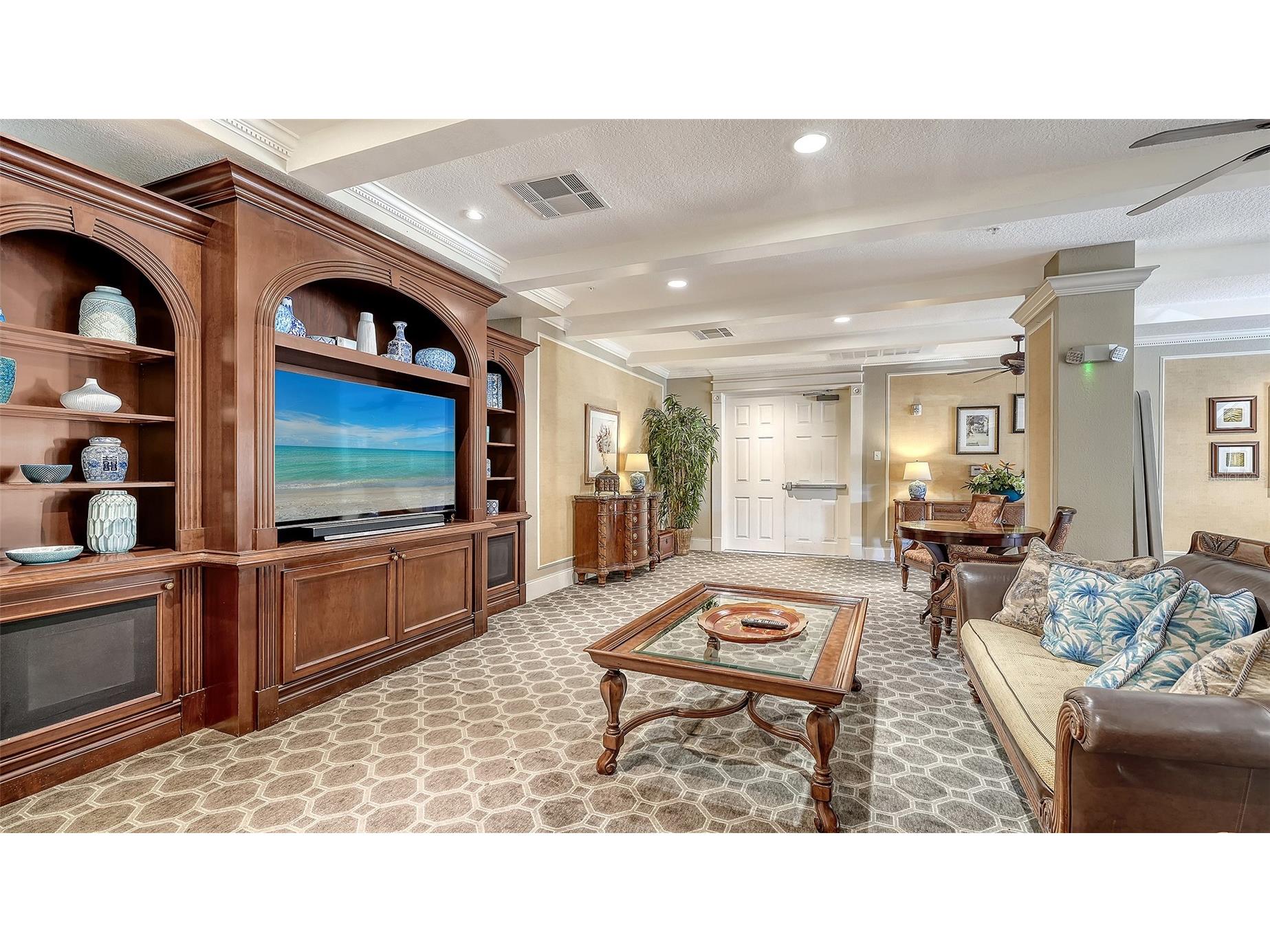 1268 11th Street #2404 Sarasota FL 34236 A4695491 image45