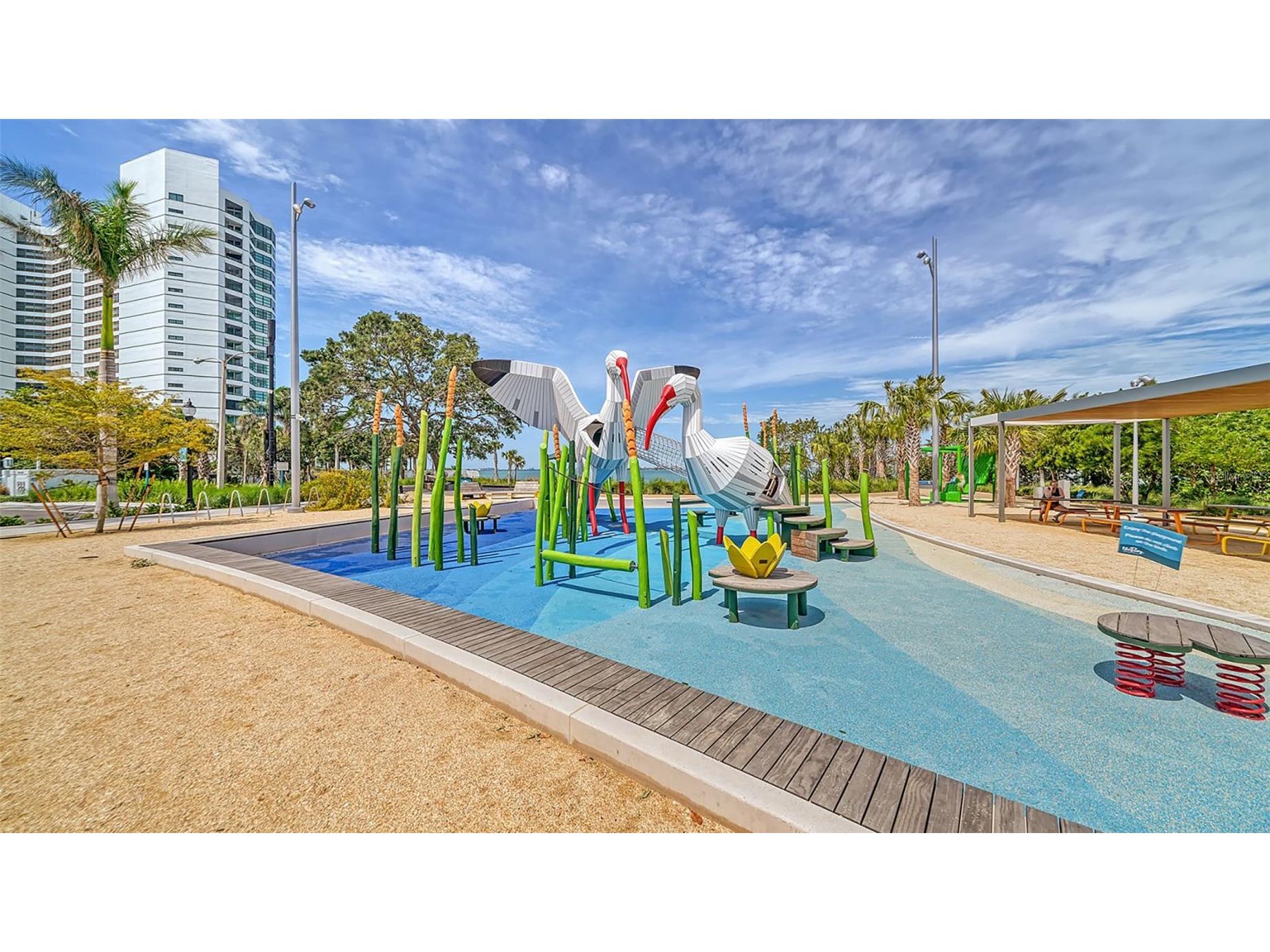 1268 11th Street #2404 Sarasota FL 34236 A4695491 image83