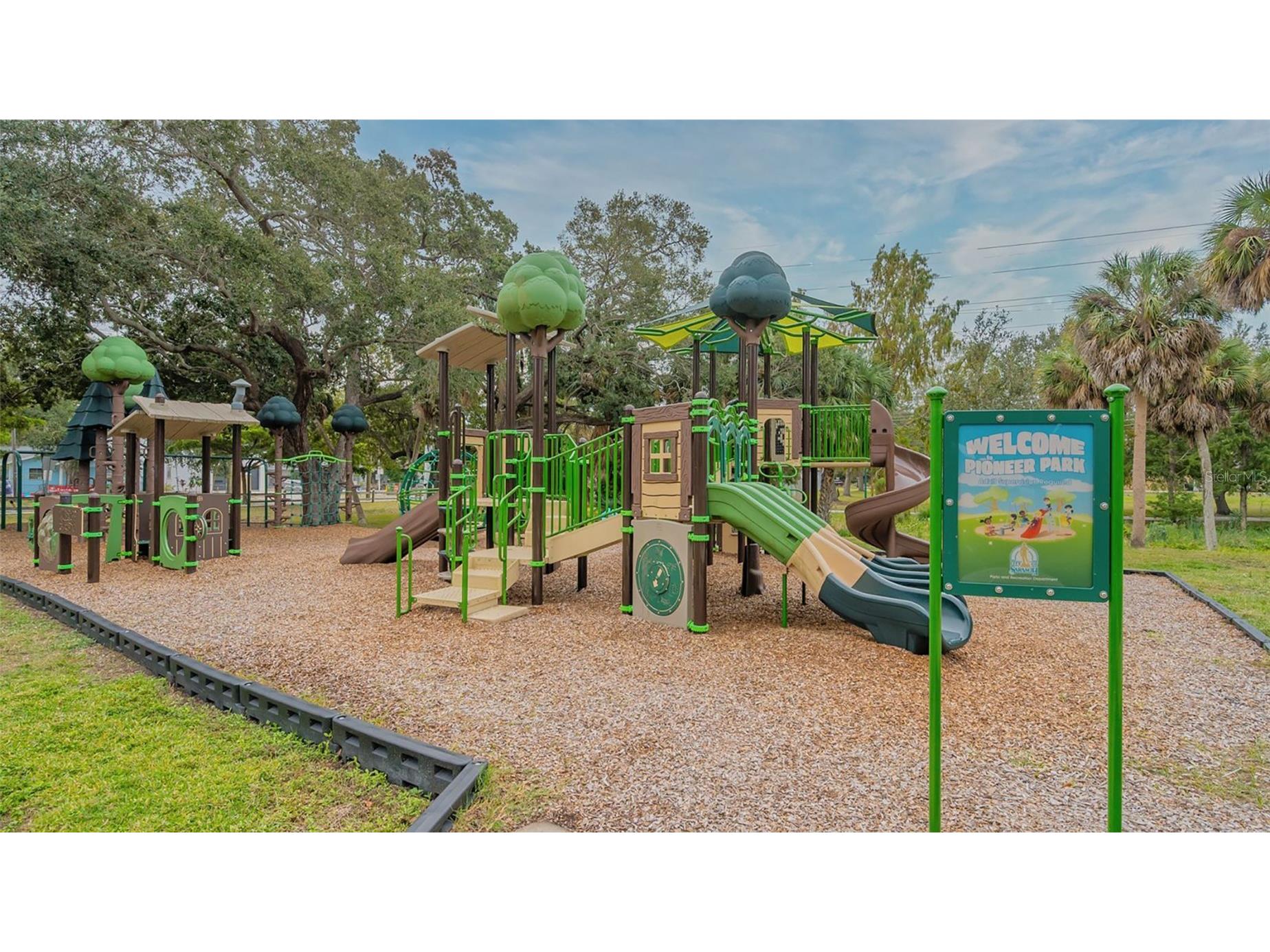 1268 11th Street #2404 Sarasota FL 34236 A4695491 image88