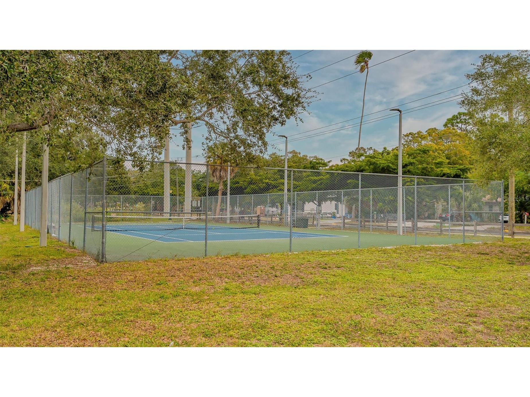 1268 11th Street #2404 Sarasota FL 34236 A4695491 image90