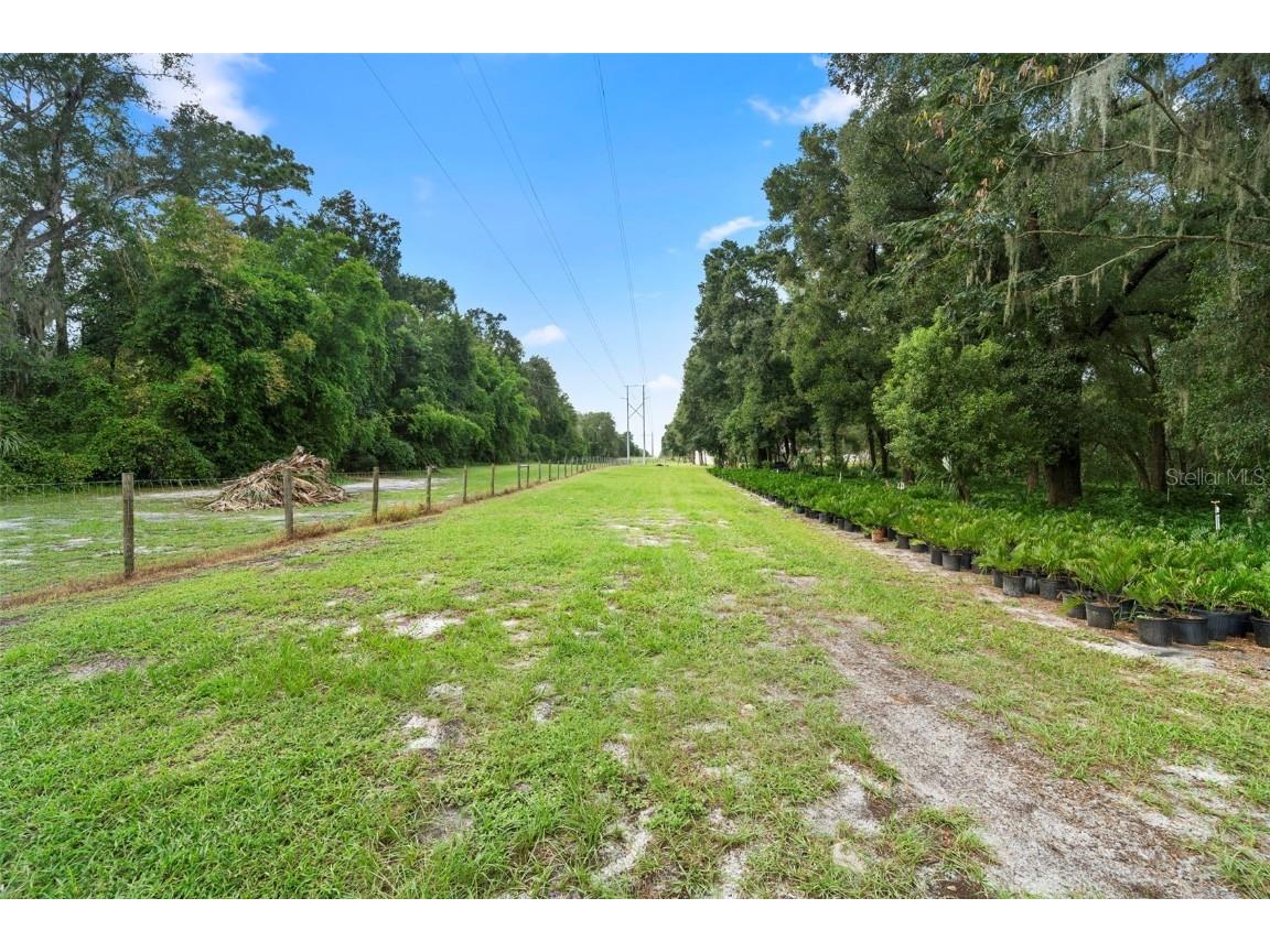 1268 Mcgregor Road Deland FL 32720 V4945009 image52