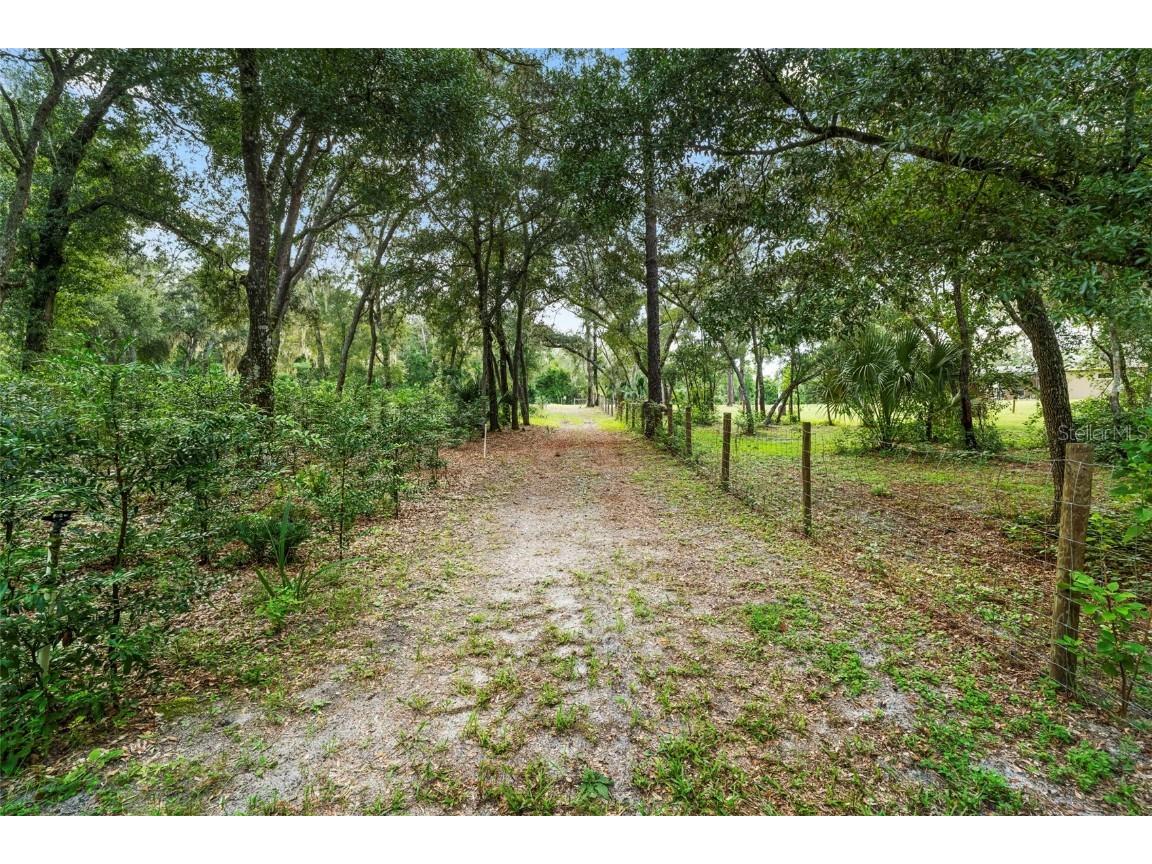 1268 Mcgregor Road Deland FL 32720 V4945009 image61