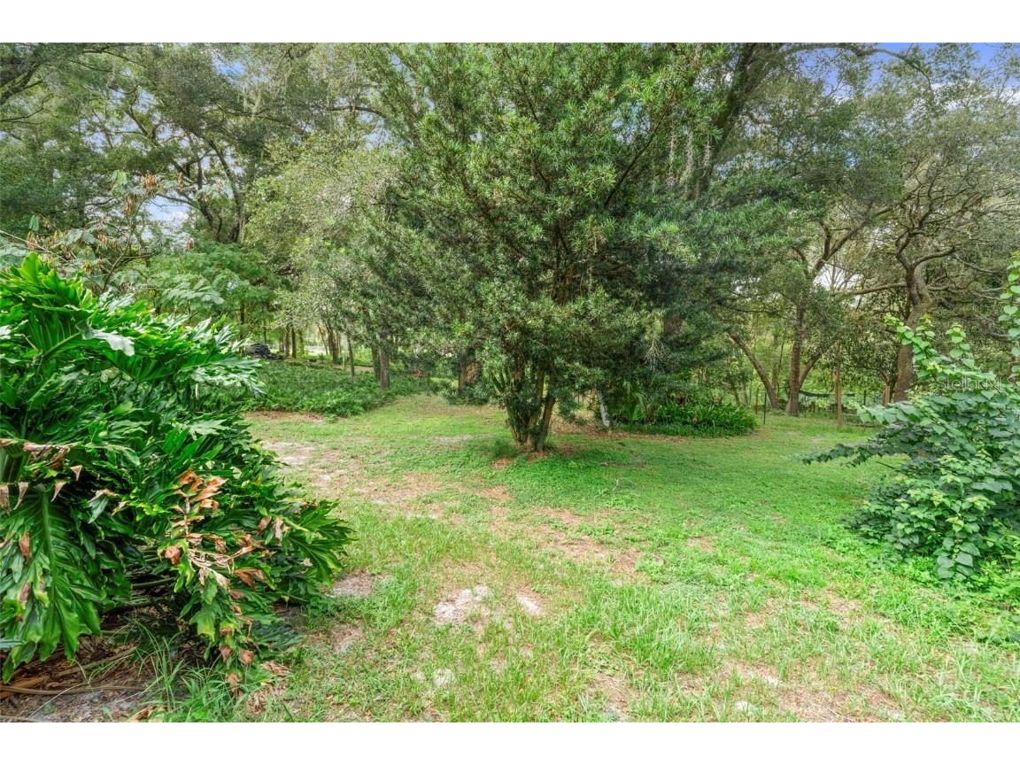 1268 Mcgregor Road Deland FL 32720 V4945009 image73