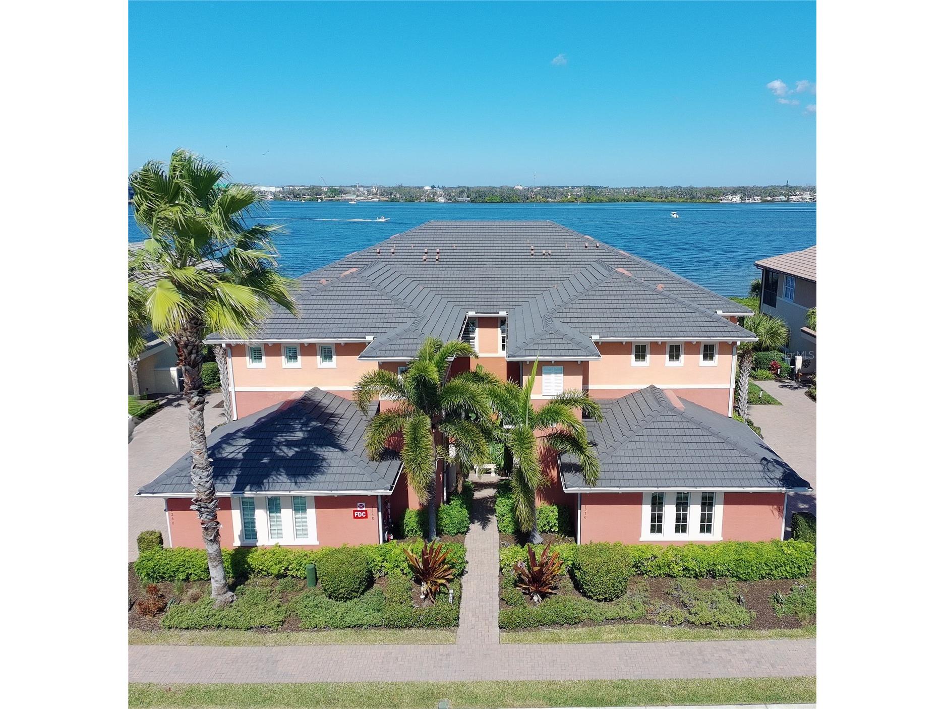 1268 Riverscape Street #C Bradenton FL 34208 - MANATEE RIVER & TWP LAGOON A4684353 image1