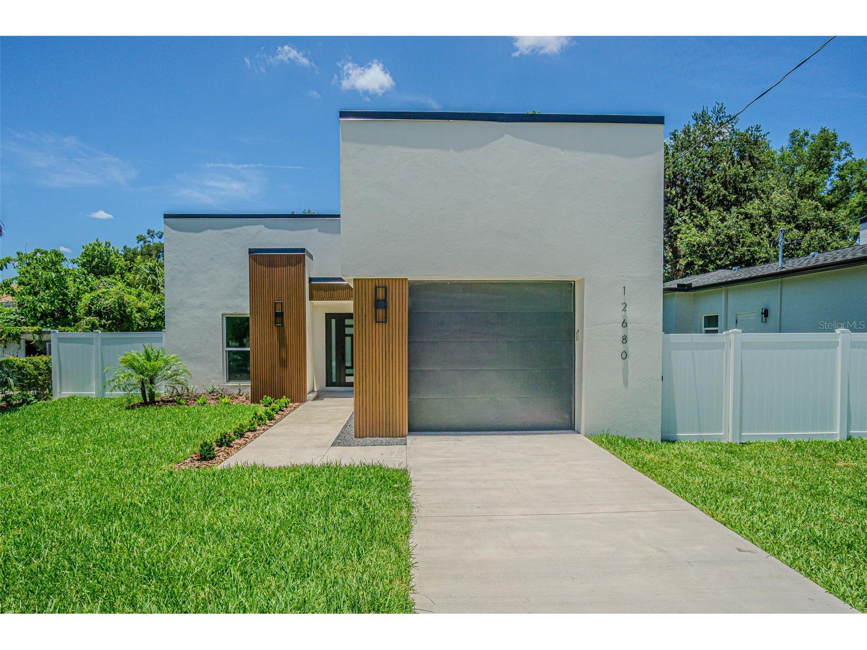 12680 N Central Avenue Tampa FL 33612 TB8517479 image1