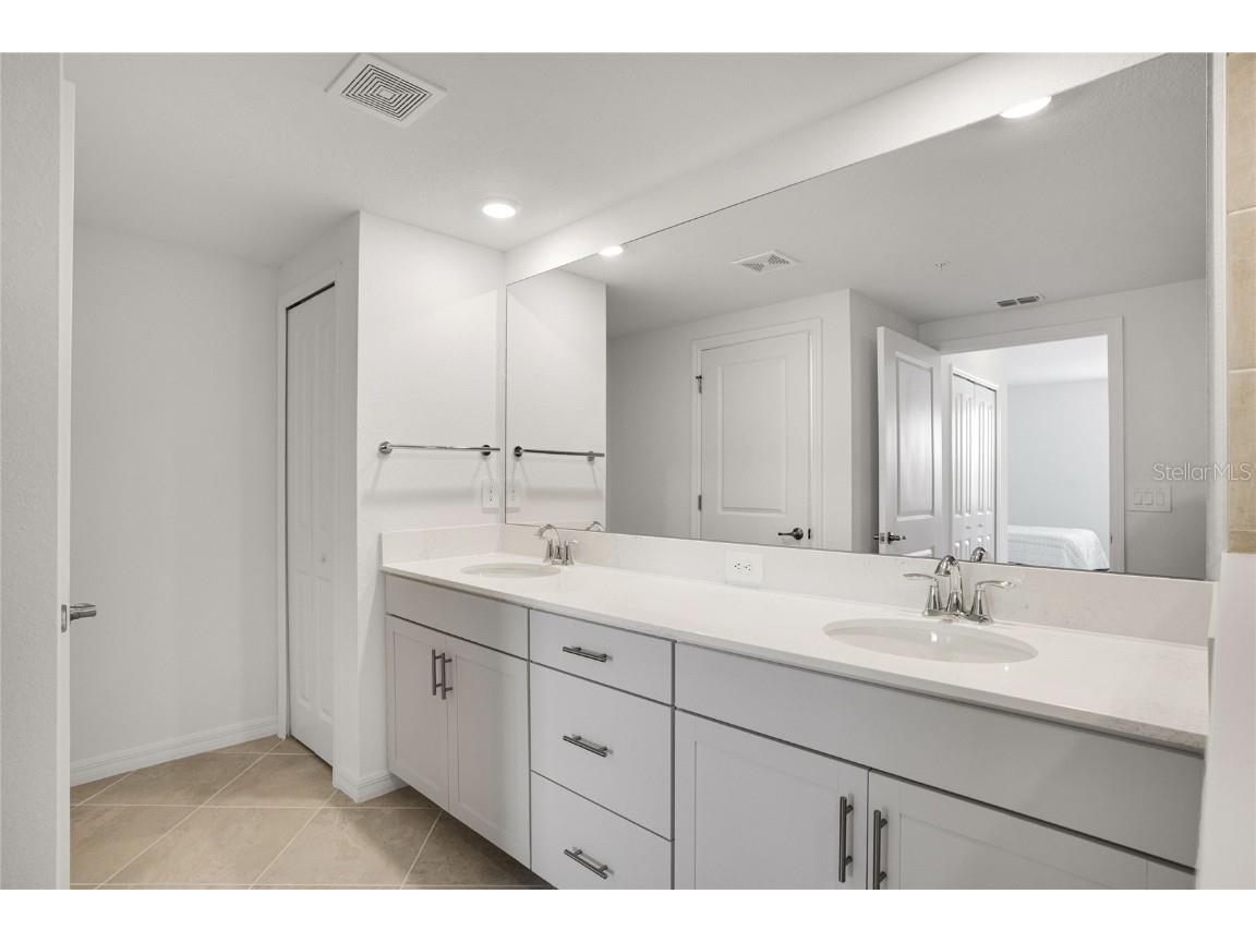 12680 Radiance Court #12-101 Venice FL 34293 A4652767 image21