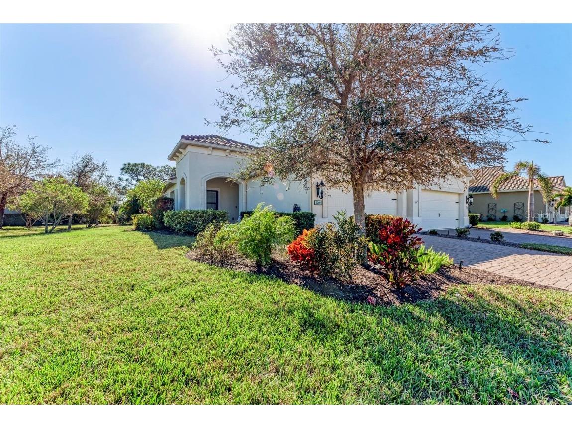 1269 Backspin Drive Englewood FL 34223 A4626960 image1