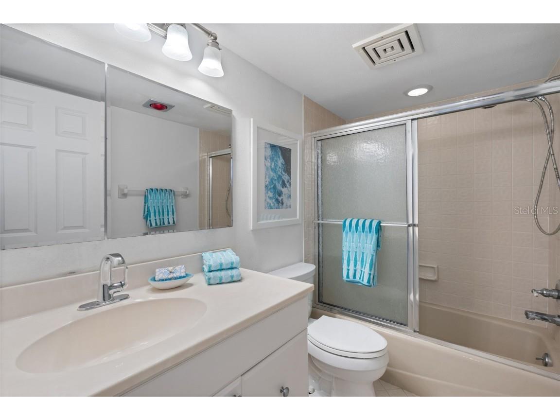 1269 Dockside Place #115 Sarasota FL 34242 - RIEGEL'S LANDING HARBOUR A4656792 image24