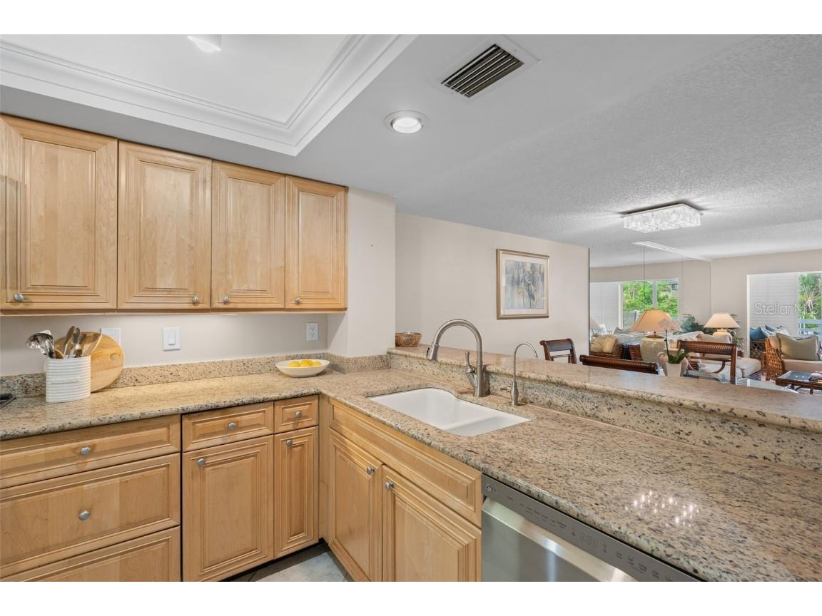 1269 Dockside Place #115 Sarasota FL 34242 - RIEGEL'S LANDING HARBOUR A4656792 image4