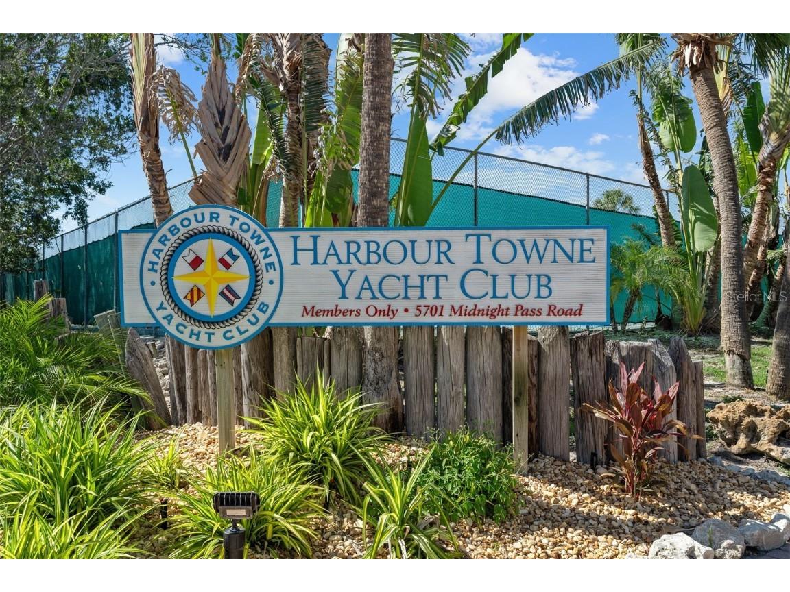 1269 Dockside Place #115 Sarasota FL 34242 - RIEGEL'S LANDING HARBOUR A4656792 image42