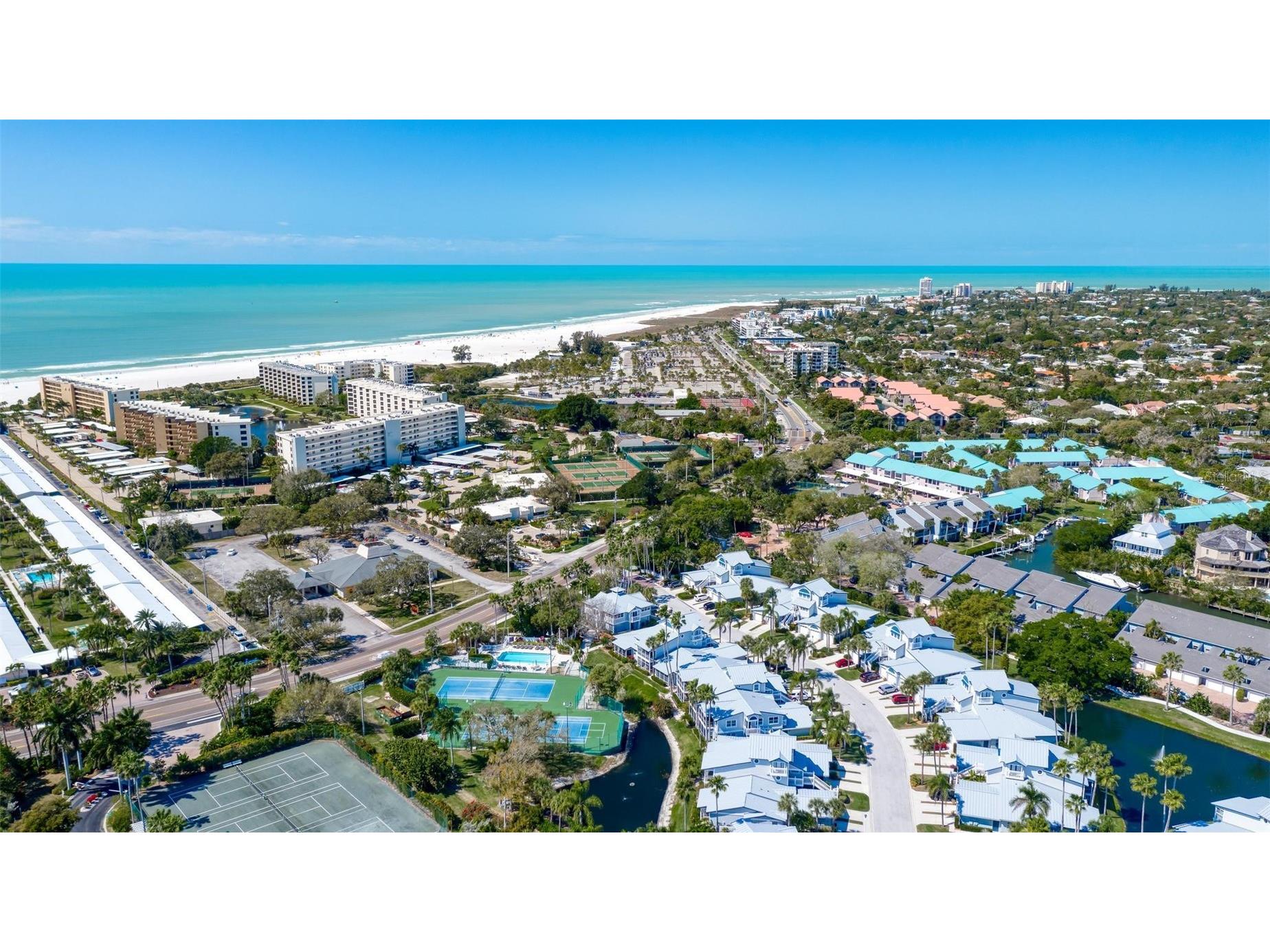 1269 Siesta Bayside Drive #1269C Sarasota FL 34242 A4690832 image35