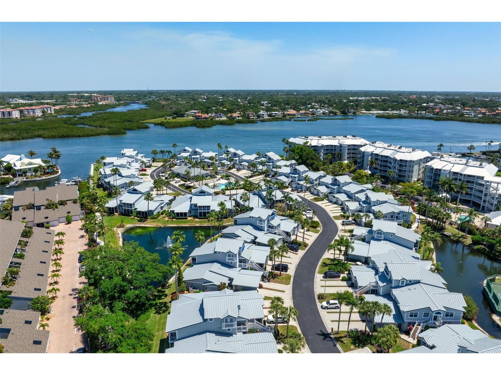 1269 Siesta Bayside Drive #1269C Sarasota FL 34242 A4690832 image37