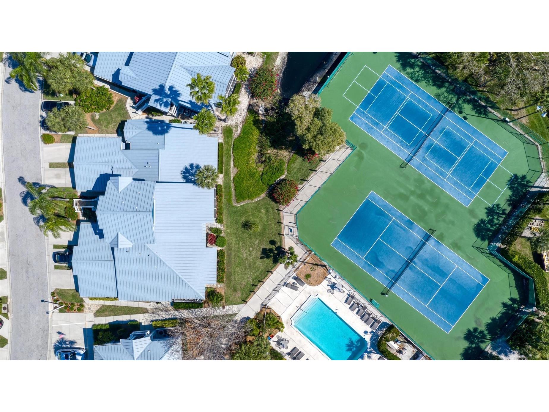 1269 Siesta Bayside Drive #1269C Sarasota FL 34242 A4690832 image48