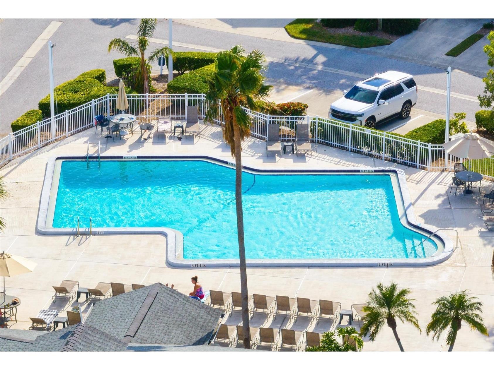 1269 Siesta Bayside Drive #1269C Sarasota FL 34242 A4690832 image49