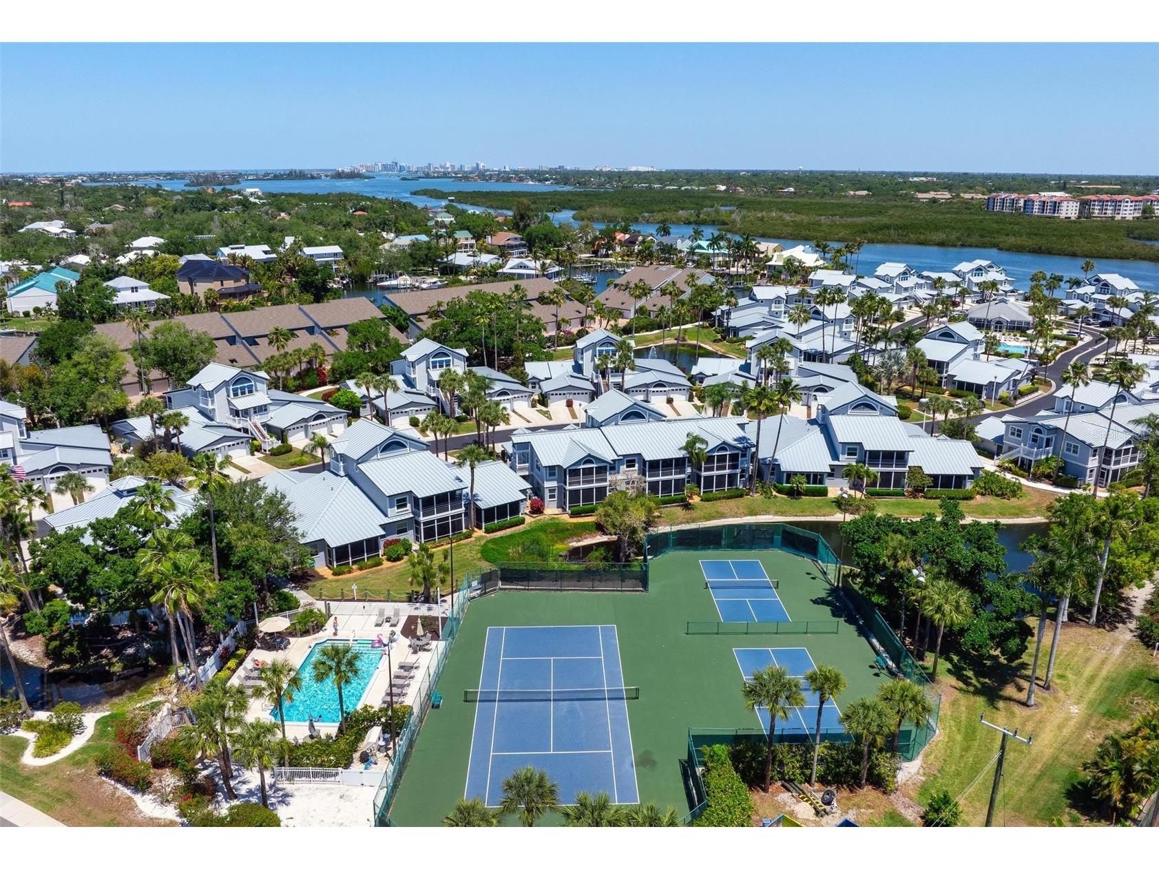 1269 Siesta Bayside Drive #1269C Sarasota FL 34242 A4690832 image56