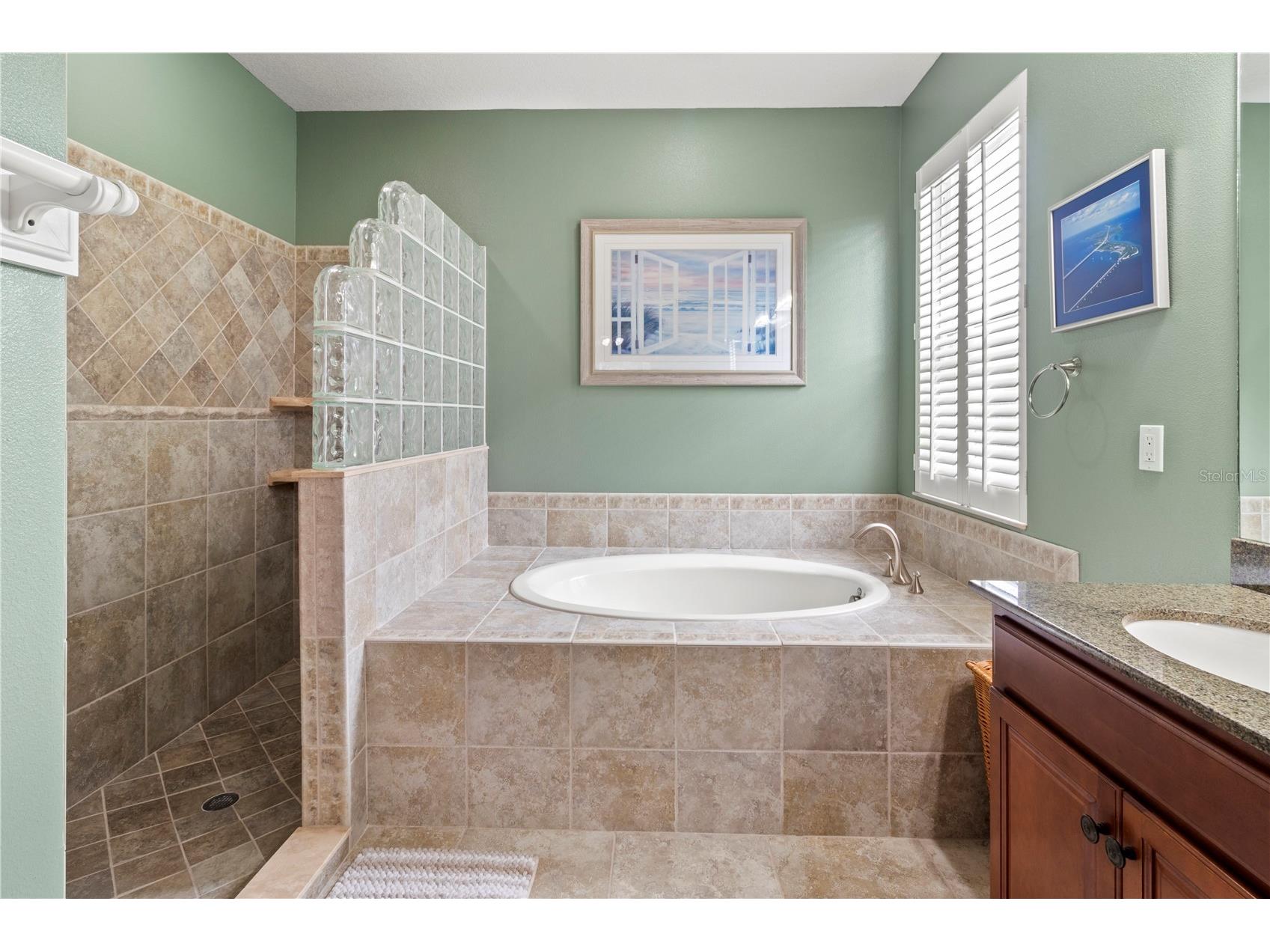 1269 Western Pine Circle Sarasota FL 34240 - LAKE POND A4692144 image25