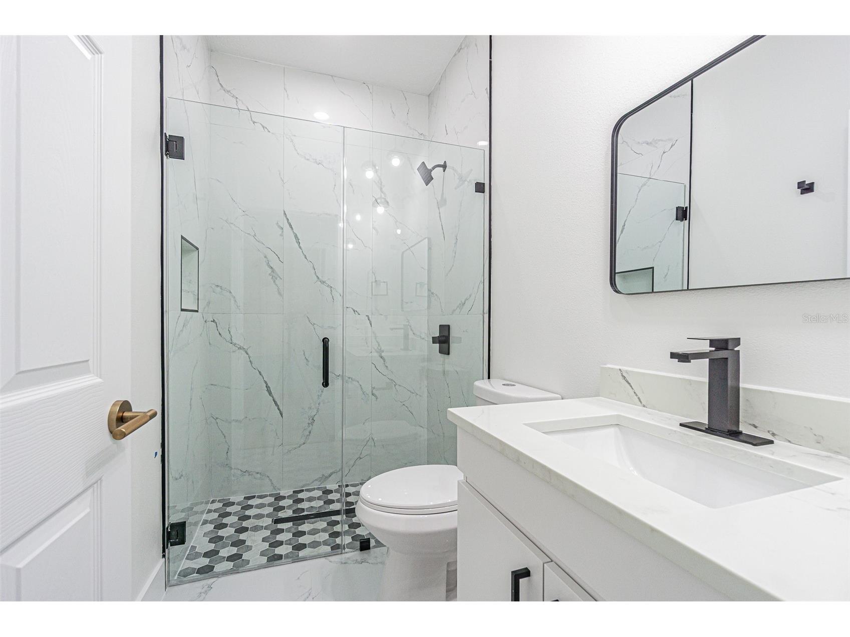 12690 N Central Avenue Tampa FL 33612 TB8517507 image21