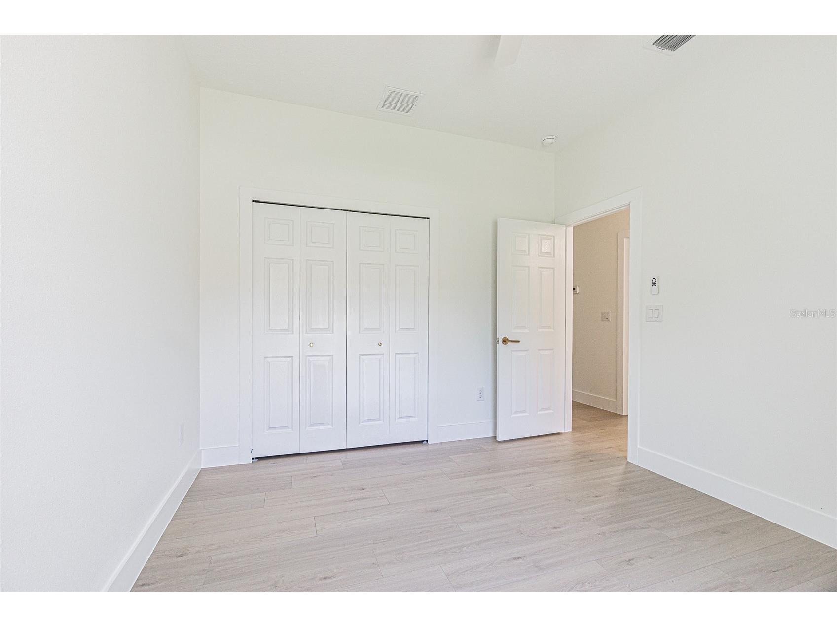 12690 N Central Avenue Tampa FL 33612 TB8517507 image23