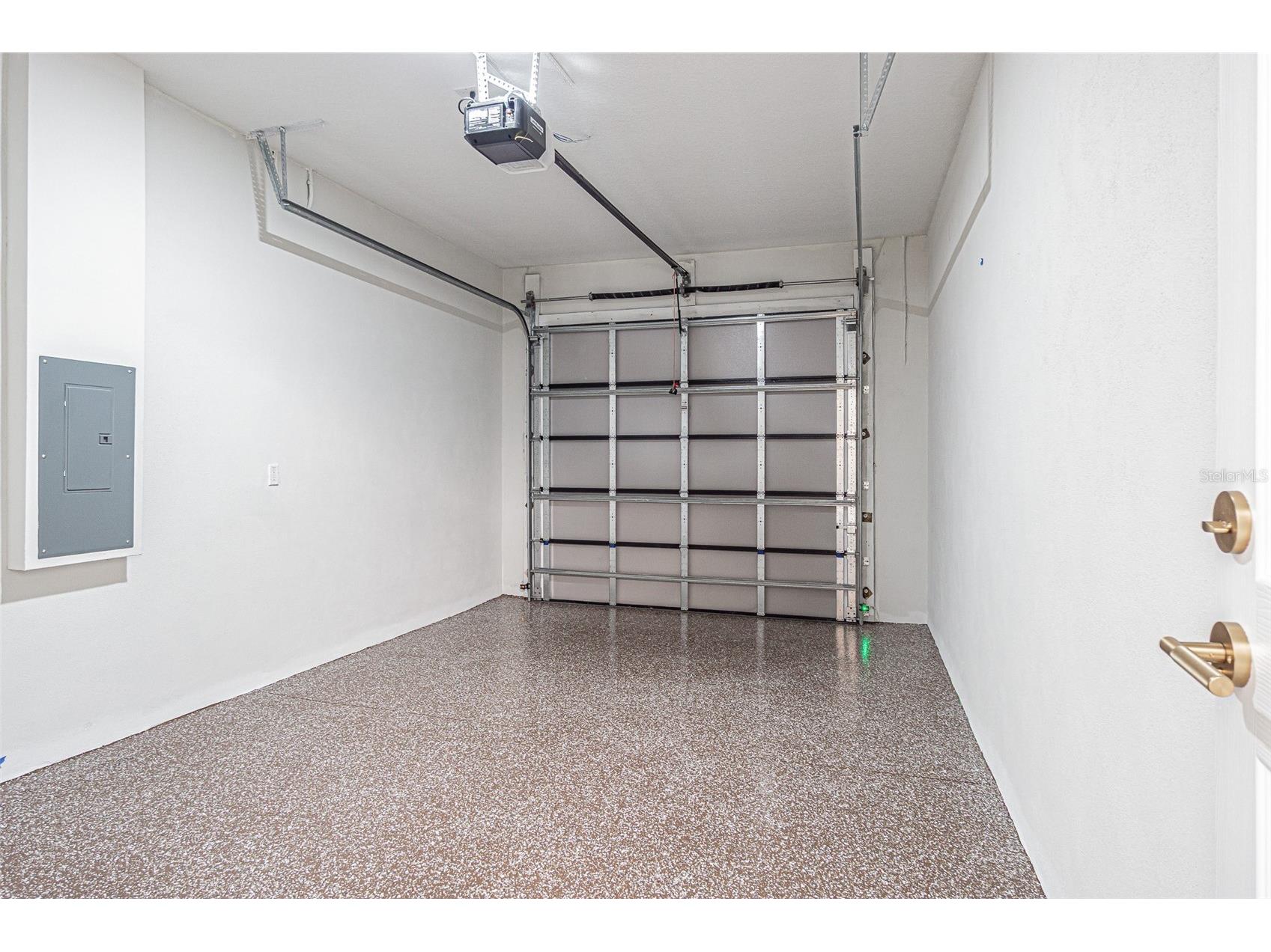 12690 N Central Avenue Tampa FL 33612 TB8517507 image29