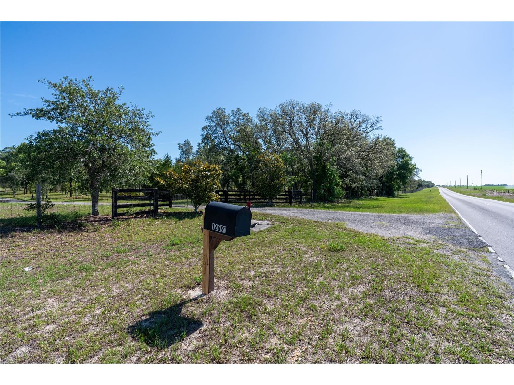 12691 SE 80th Street Morriston FL 32668 O6409355 image4