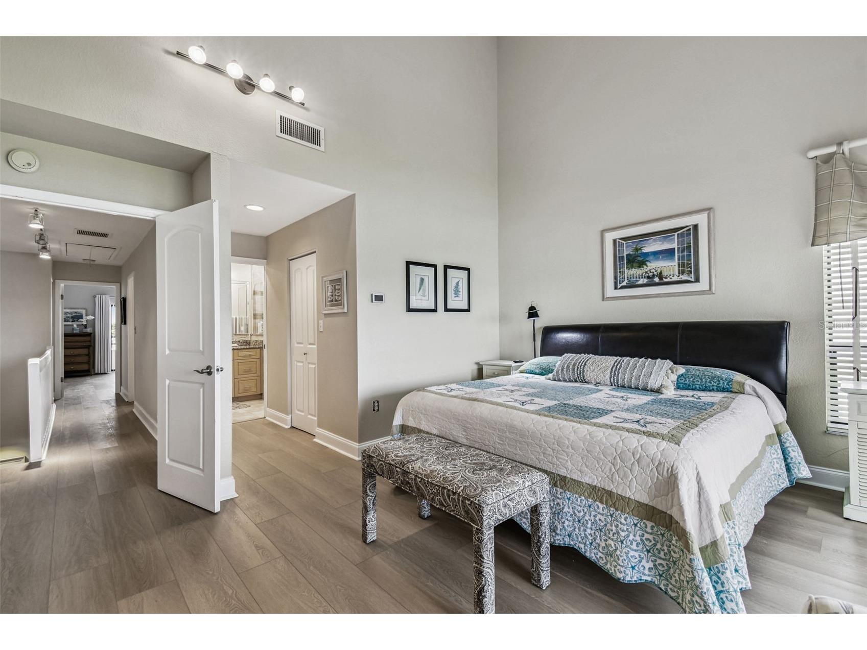 127 1st Street E #103 Tierra Verde FL 33715 - ICW TB8421668 image20