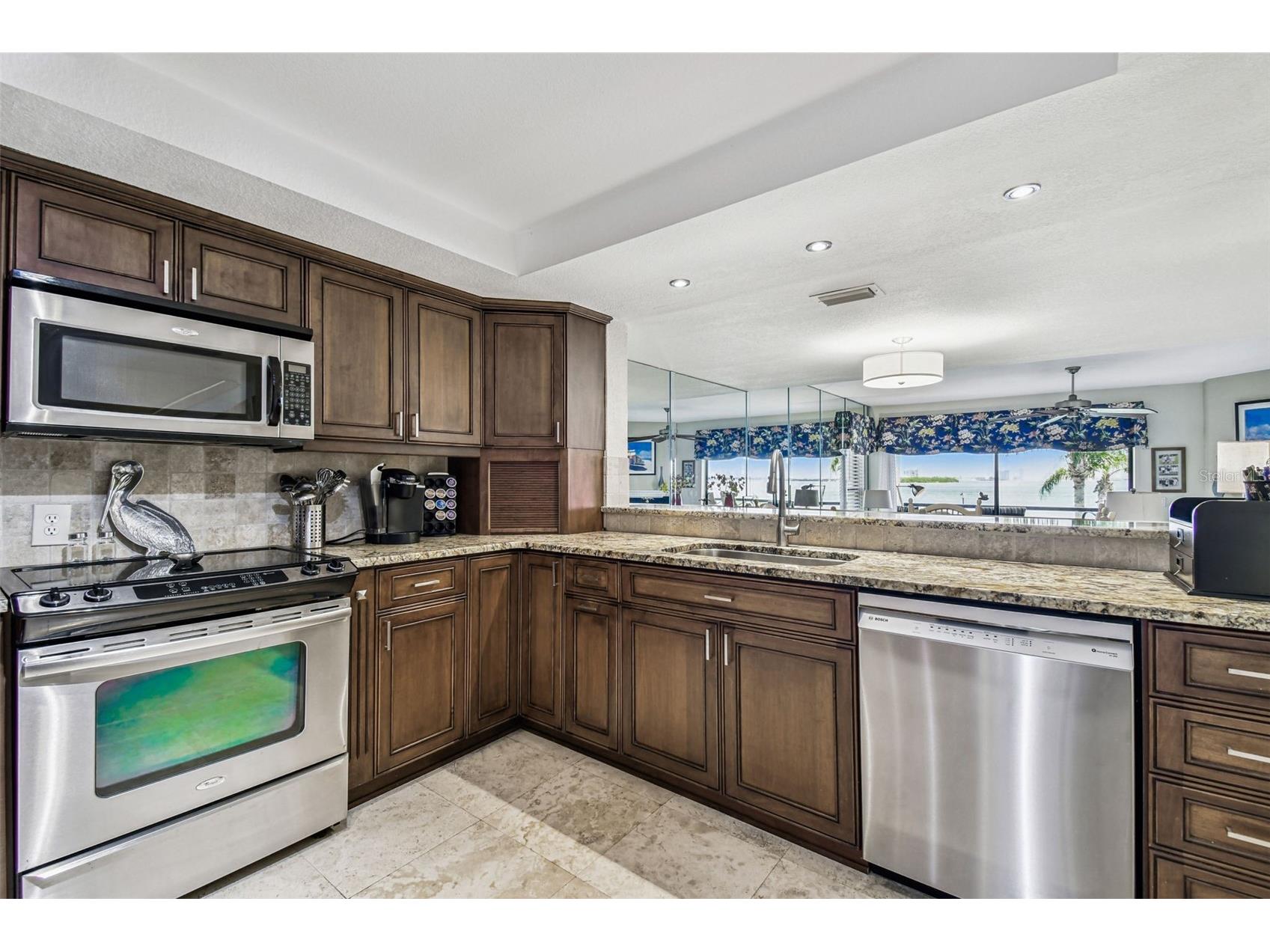 127 1st Street E #103 Tierra Verde FL 33715 - ICW TB8421668 image5