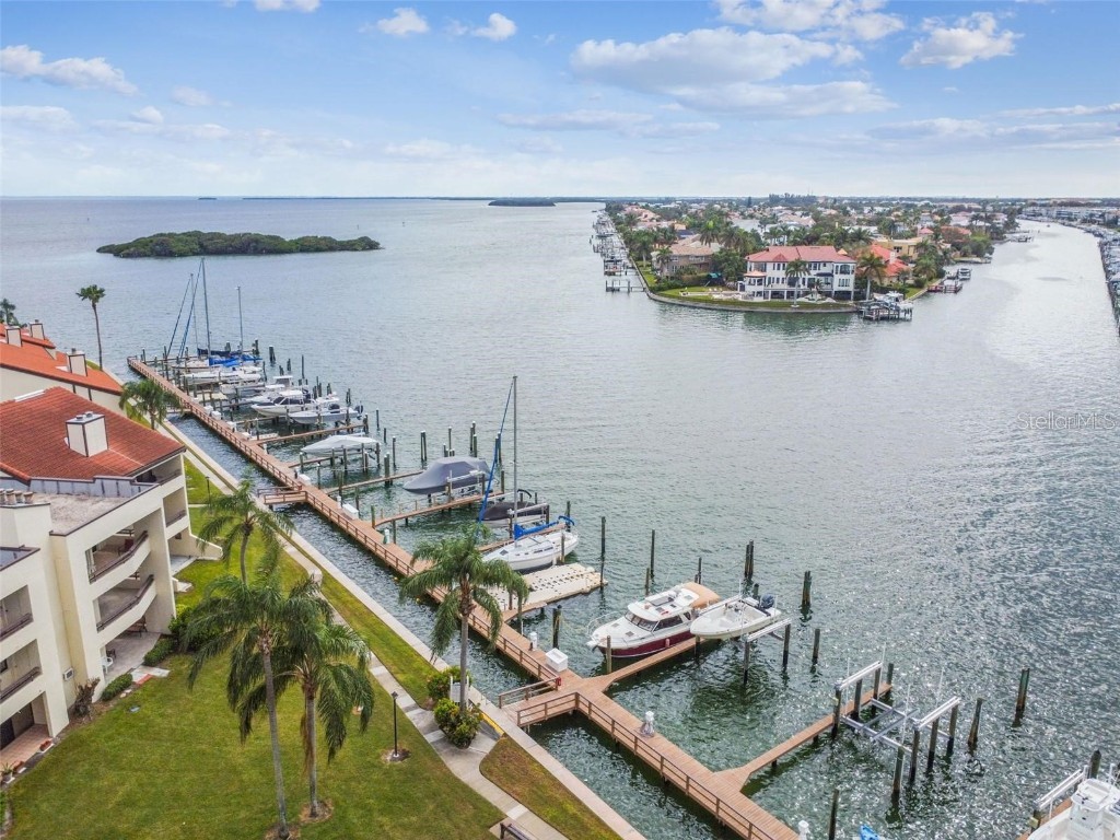 127 1st Street E #103 Tierra Verde FL 33715 - ICW TB8424146 image33