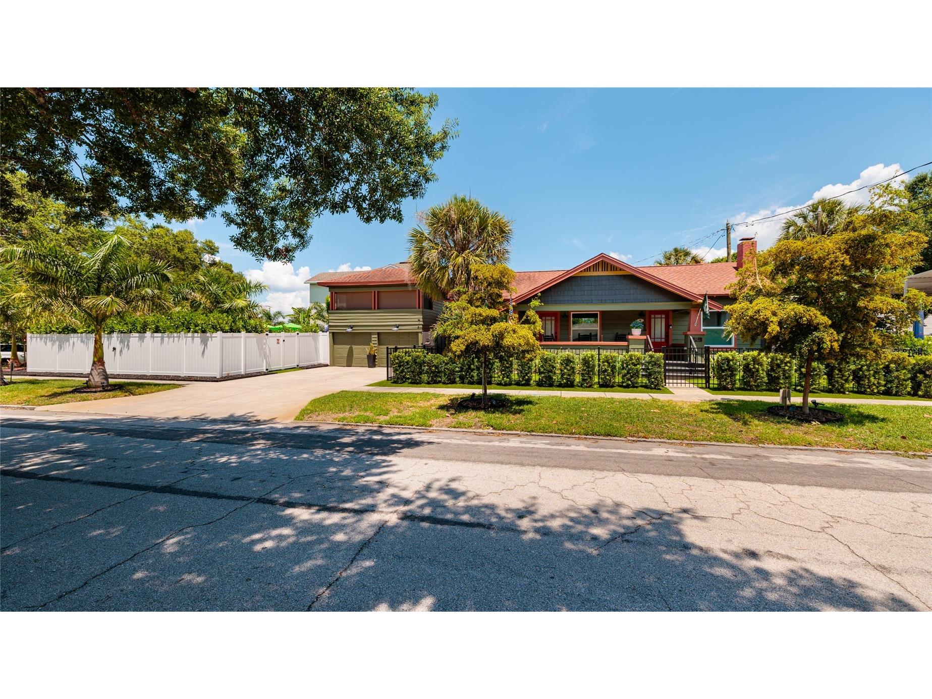 127 23rd Street N Saint Petersburg FL 33713 A4694436 image1