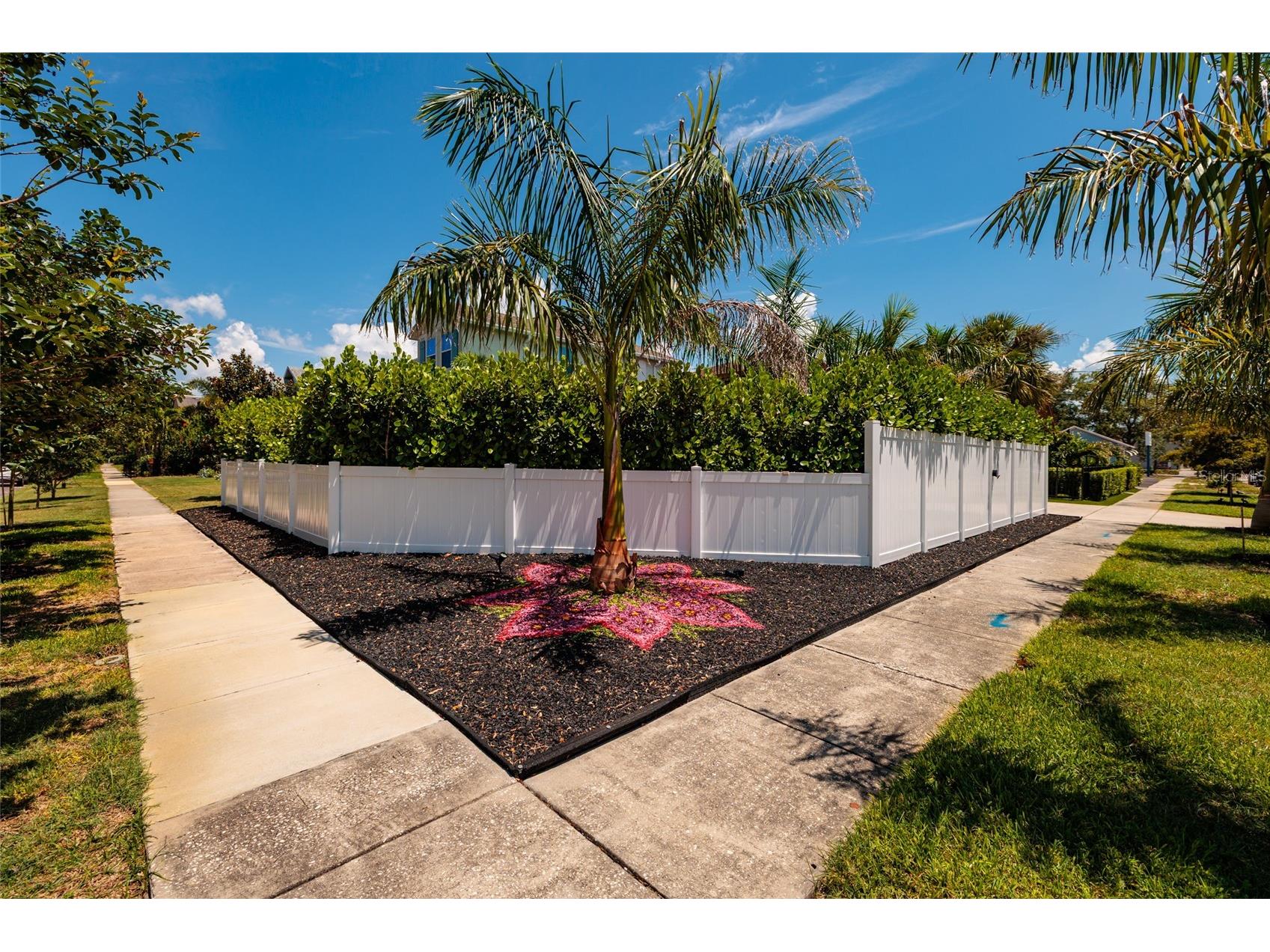 127 23rd Street N Saint Petersburg FL 33713 A4694436 image41