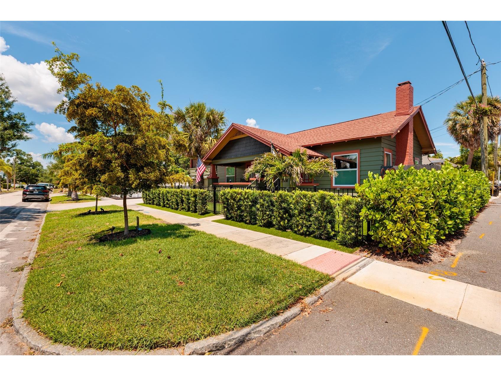 127 23rd Street N Saint Petersburg FL 33713 A4694436 image54