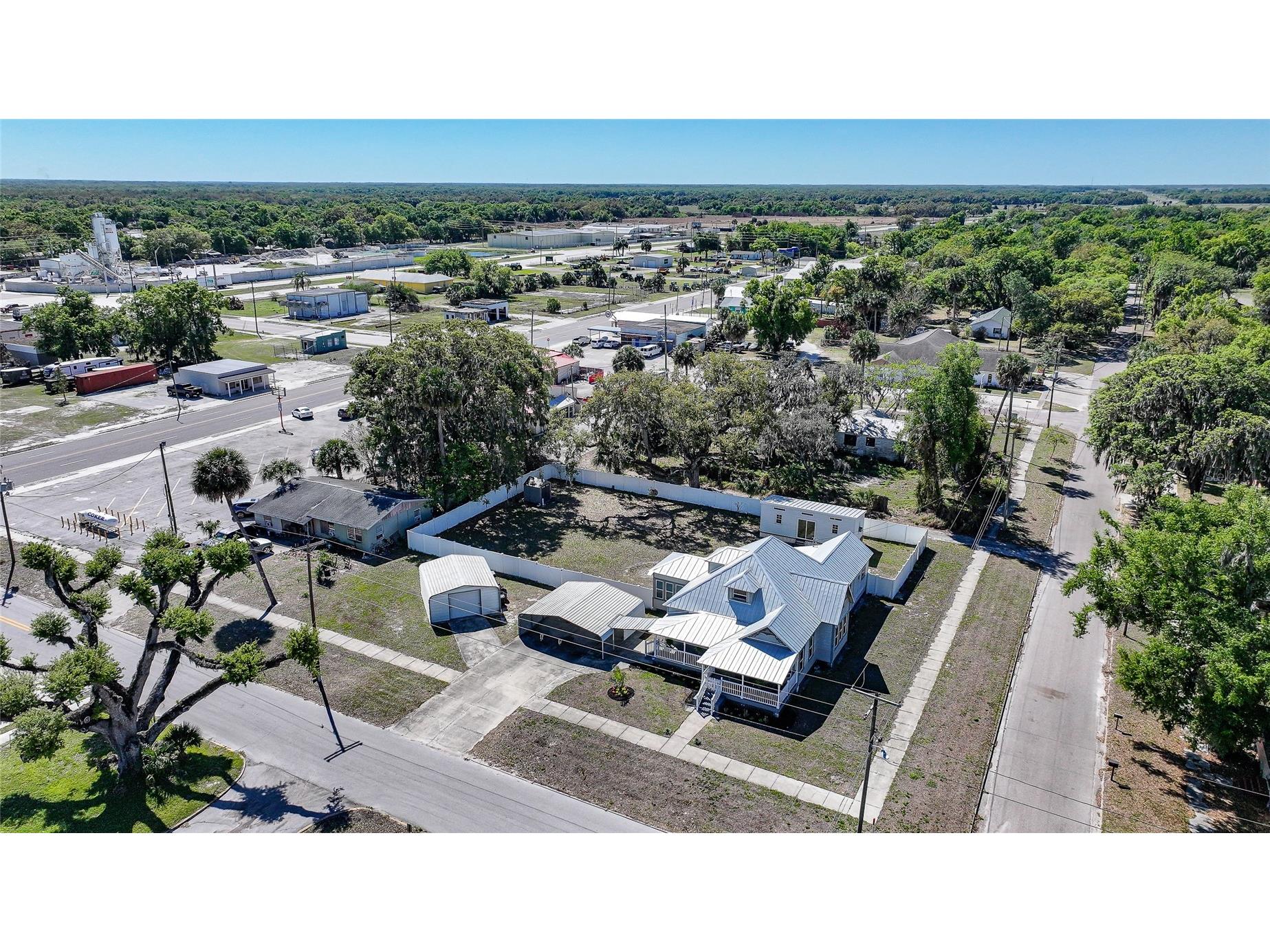127 5th Street W Zolfo Springs FL 33890 C7523638 image57