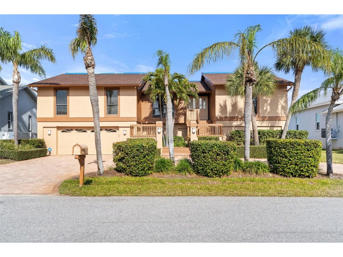 127 6th Street E Tierra Verde FL 33715 TB8341490 image1