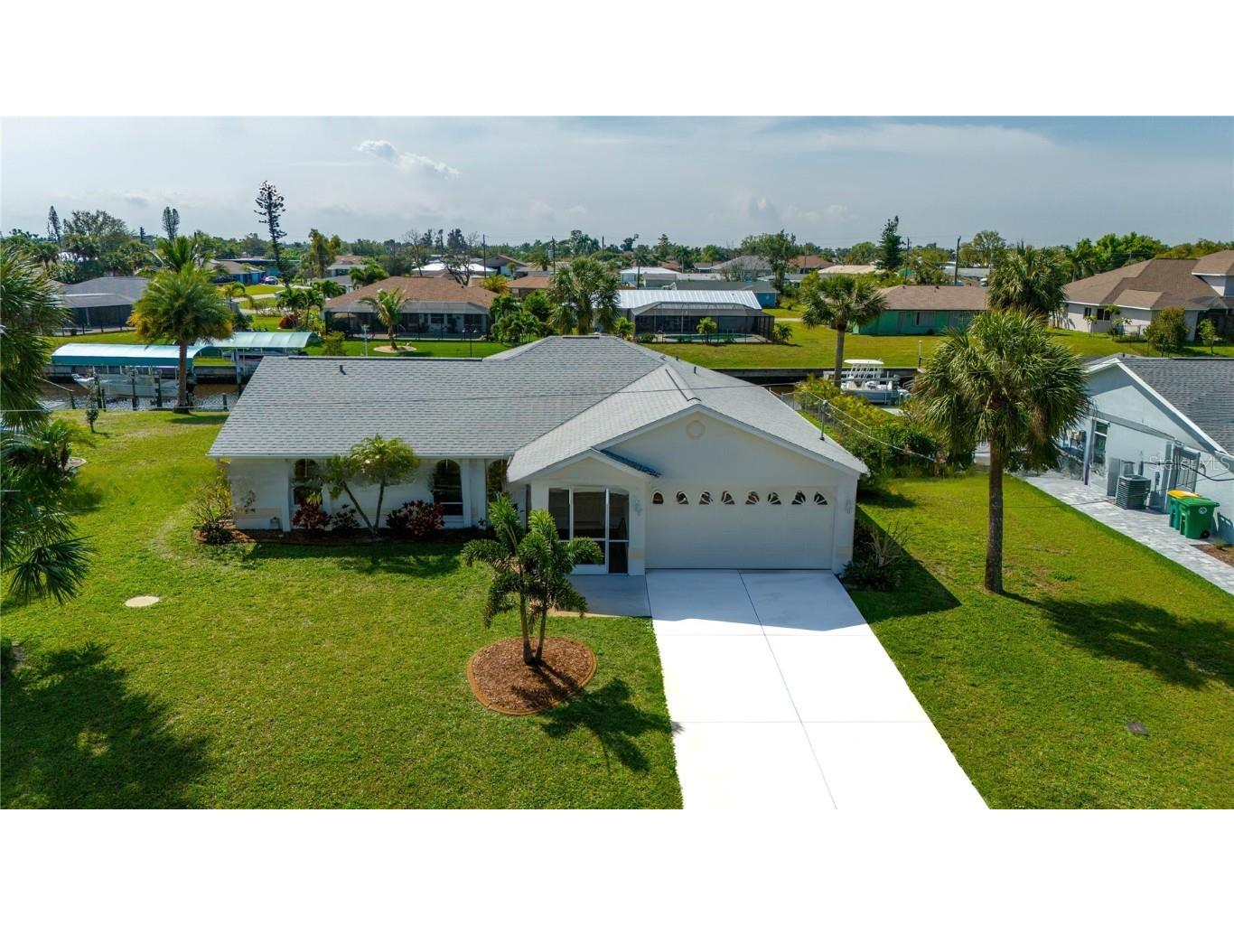 127 Barre Drive NW Port Charlotte FL 33952 C7489478 image1