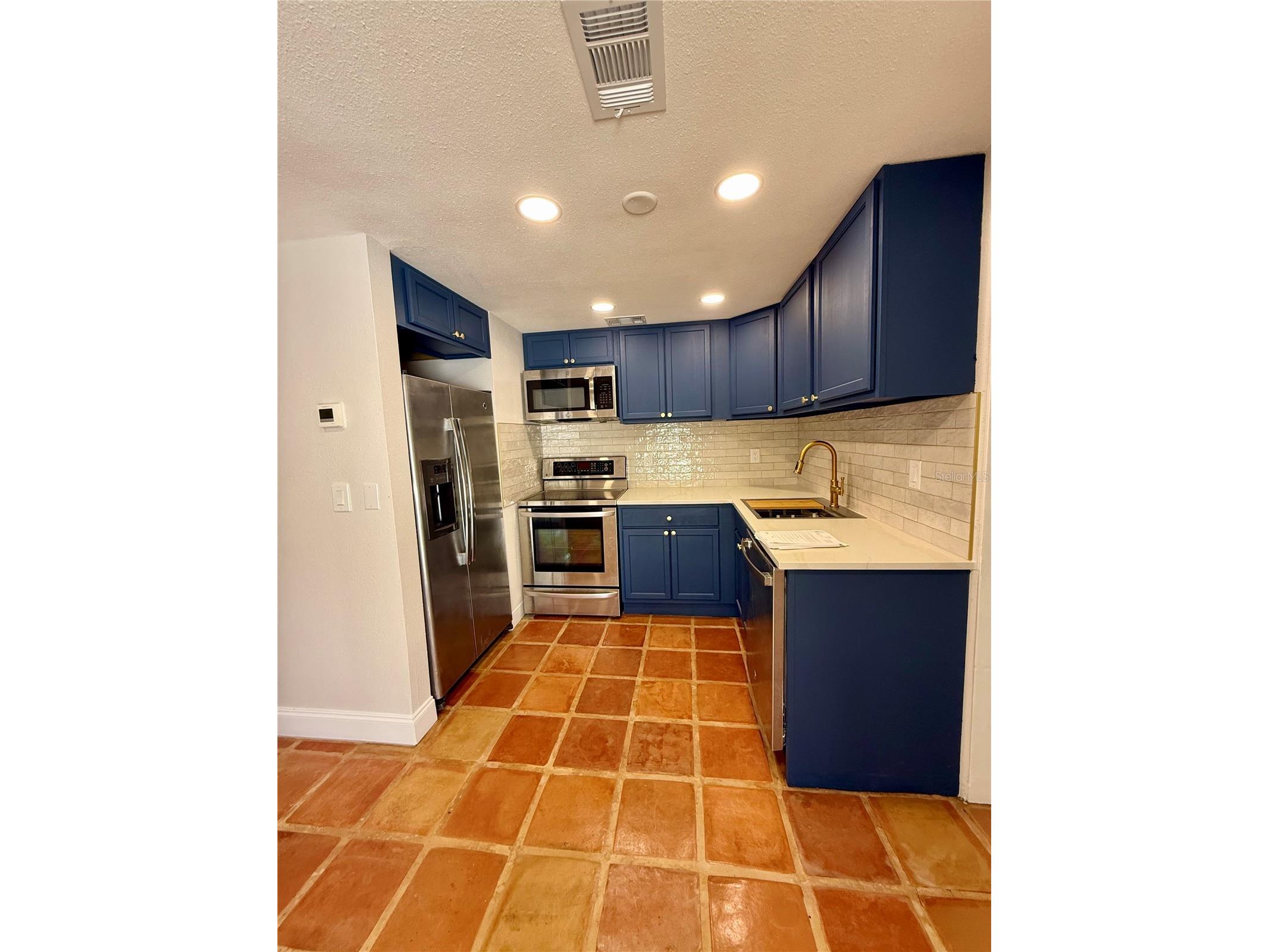127 Debary Drive Debary FL 32713 - Lake of The Woods R4911287 image18