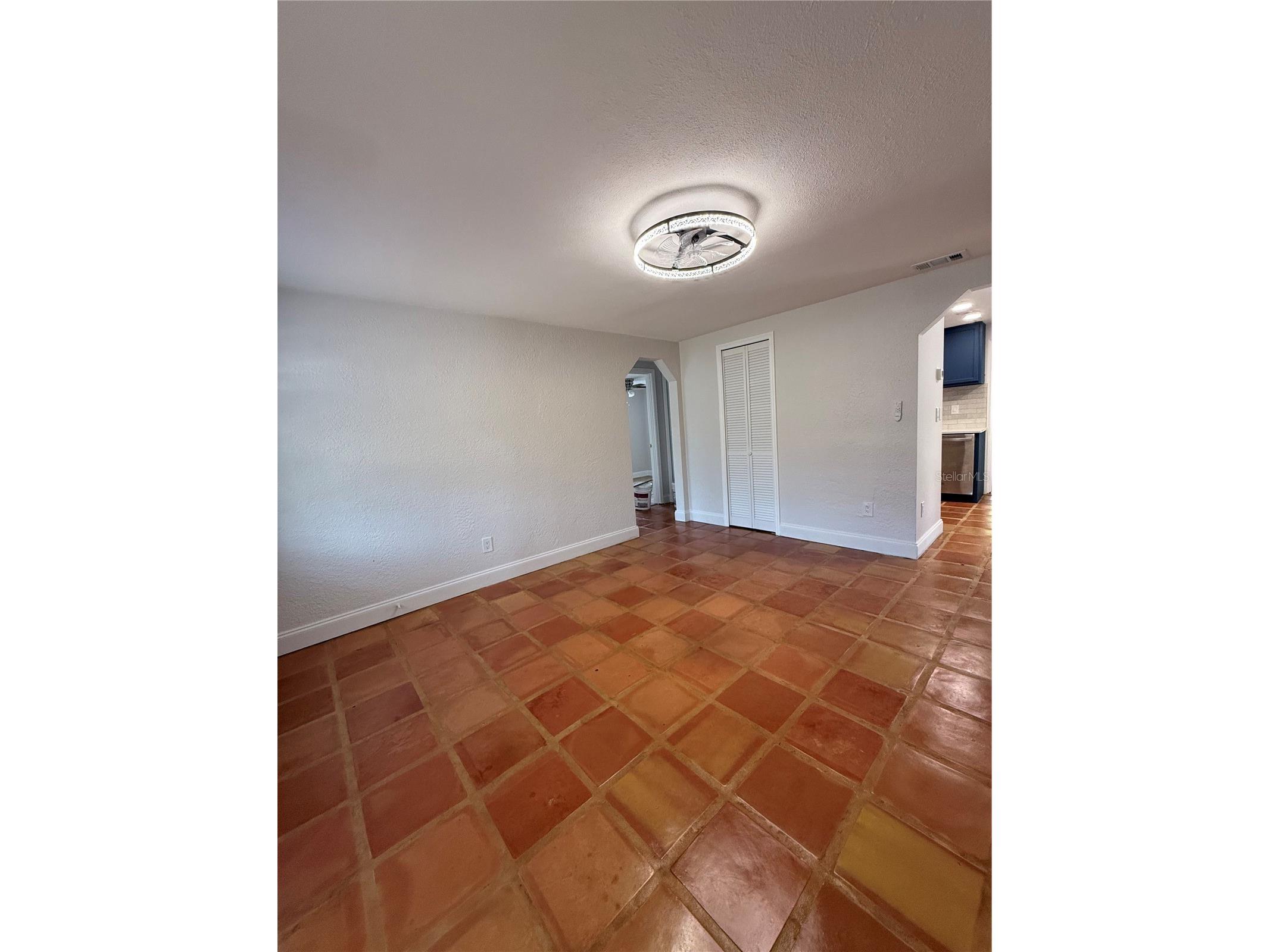 127 Debary Drive Debary FL 32713 - Lake of The Woods R4911287 image3