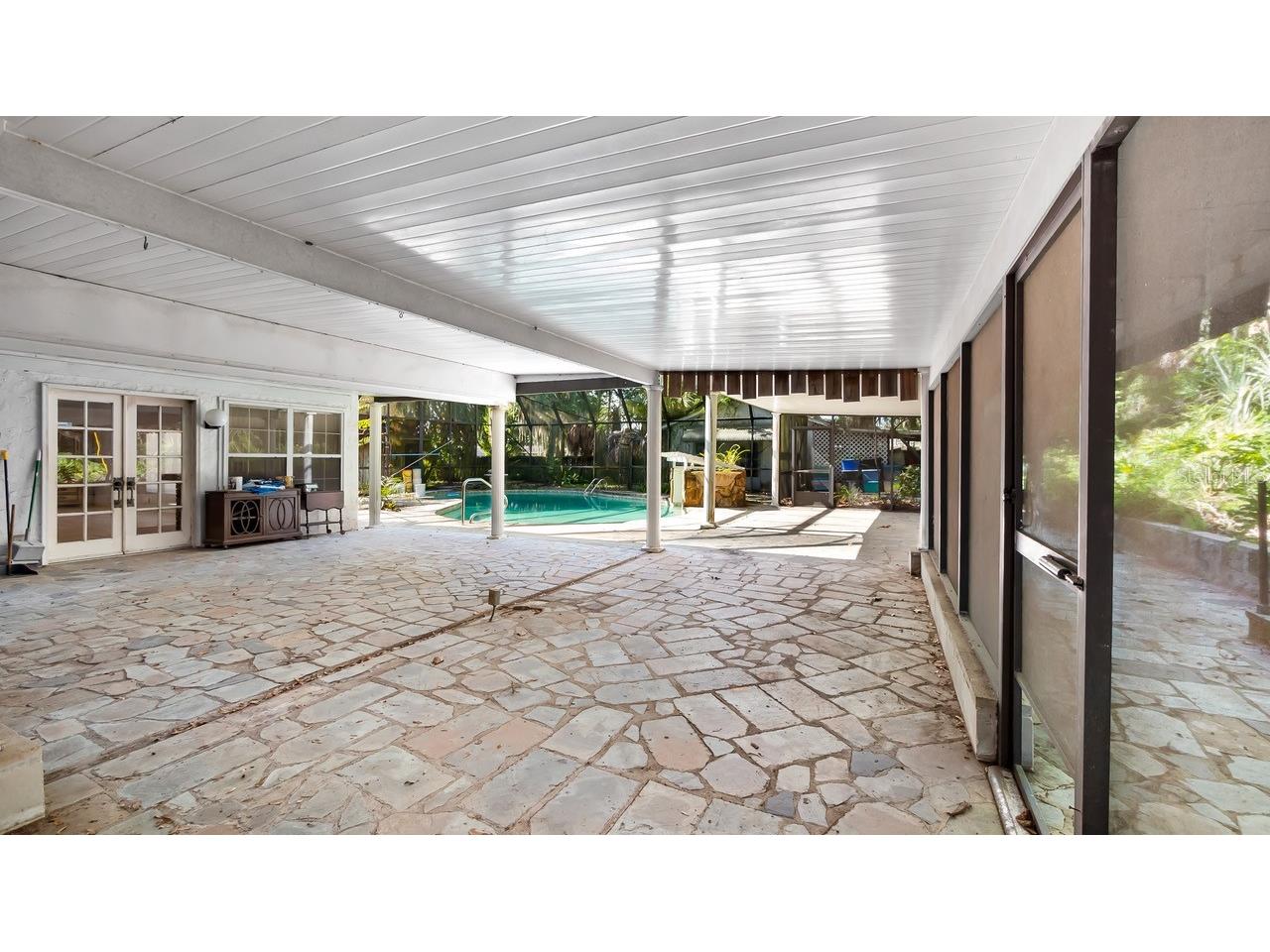 127 E Laurel Avenue Howey In The Hills FL 34737 - LITTLE LAKE HARRIS G5114546 image26