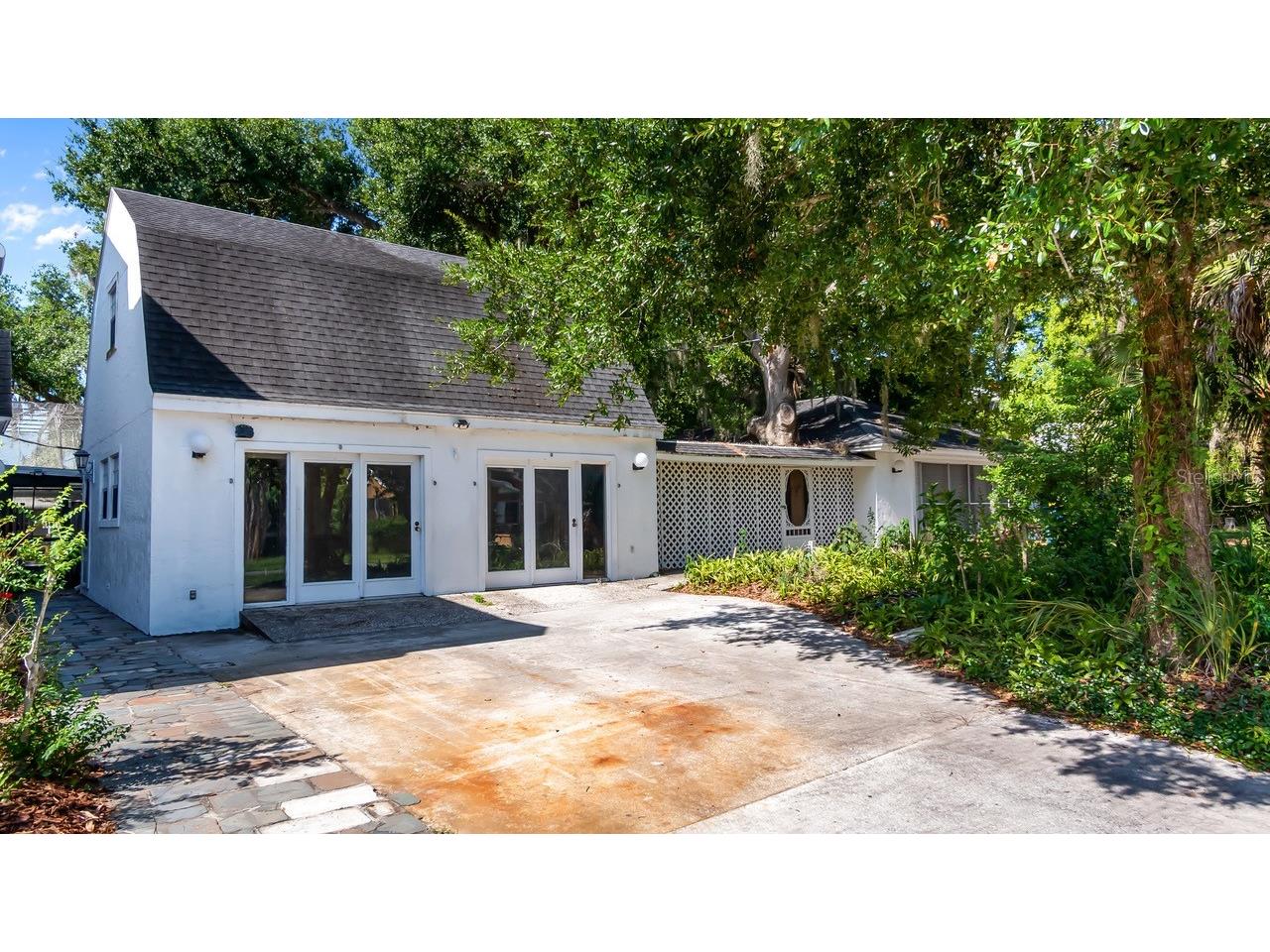 127 E Laurel Avenue Howey In The Hills FL 34737 - LITTLE LAKE HARRIS G5114546 image32