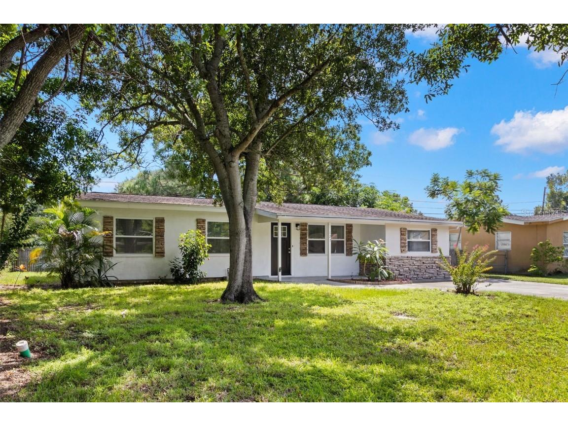 127 Emerald Lane Largo FL 33771 TB8409764 image1