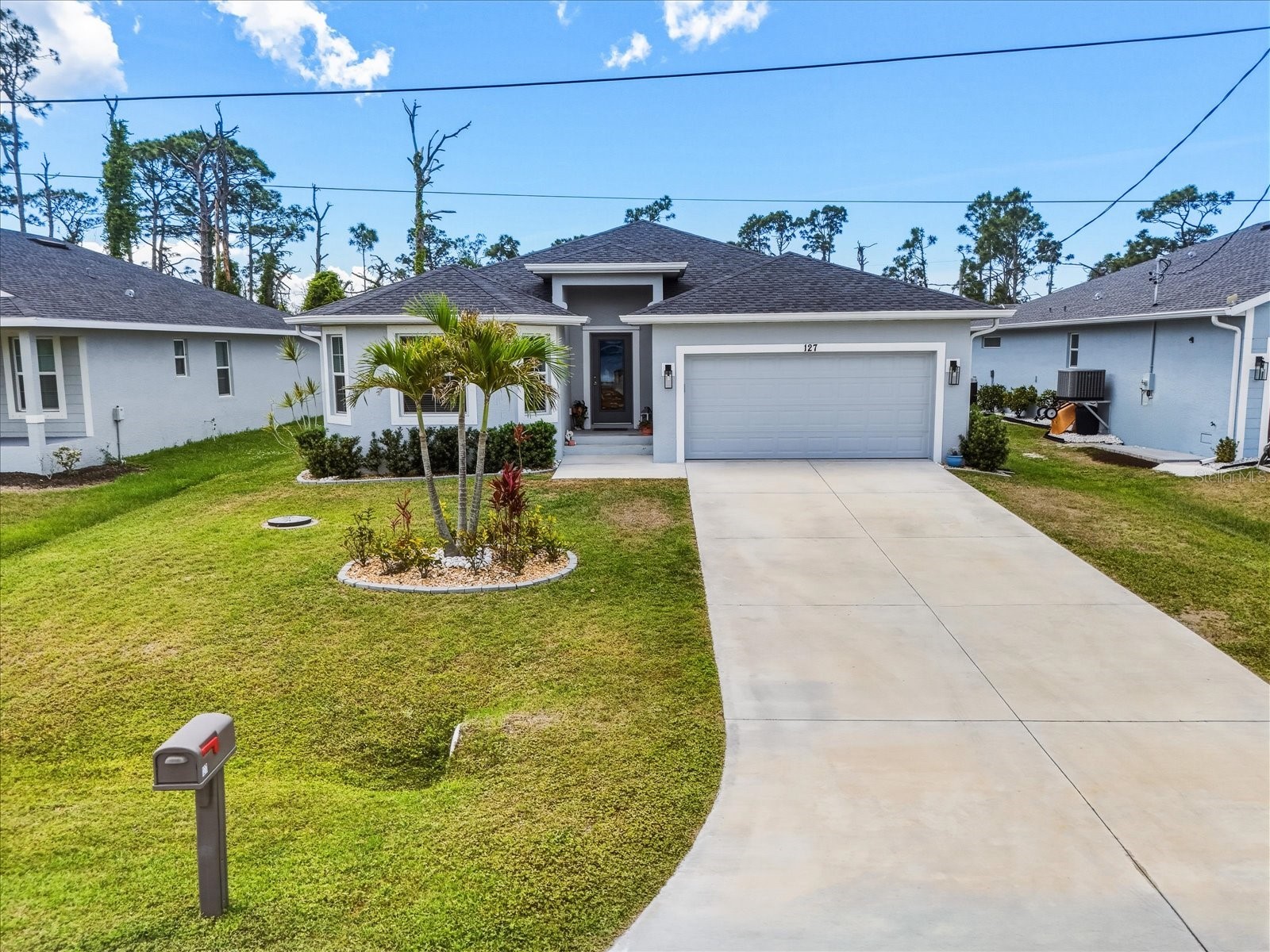 127 Glades Drive Rotonda West FL 33947 C7524516 image3