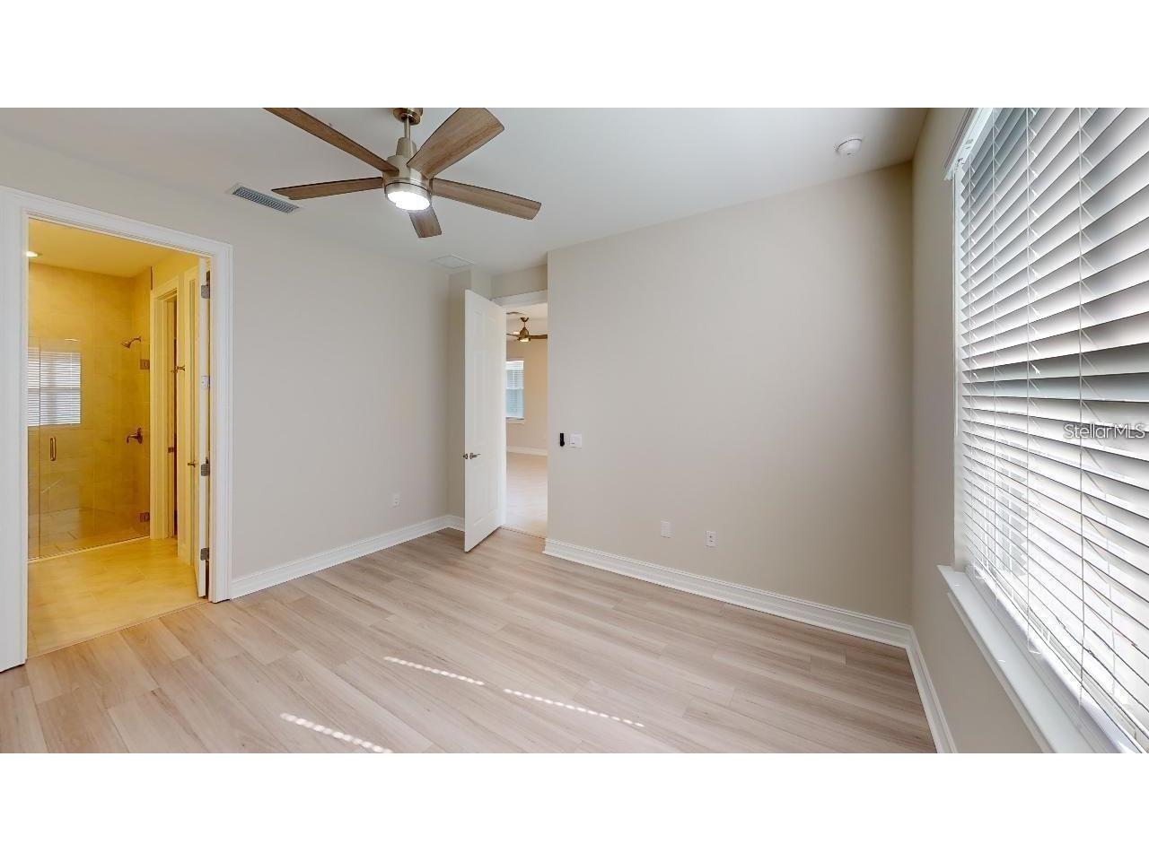 127 Ibiza Loop Venice FL 34292 N6144175 image10