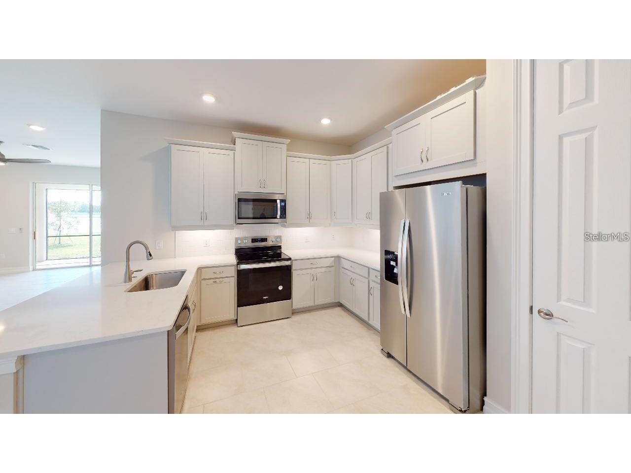 127 Ibiza Loop Venice FL 34292 N6144175 image3
