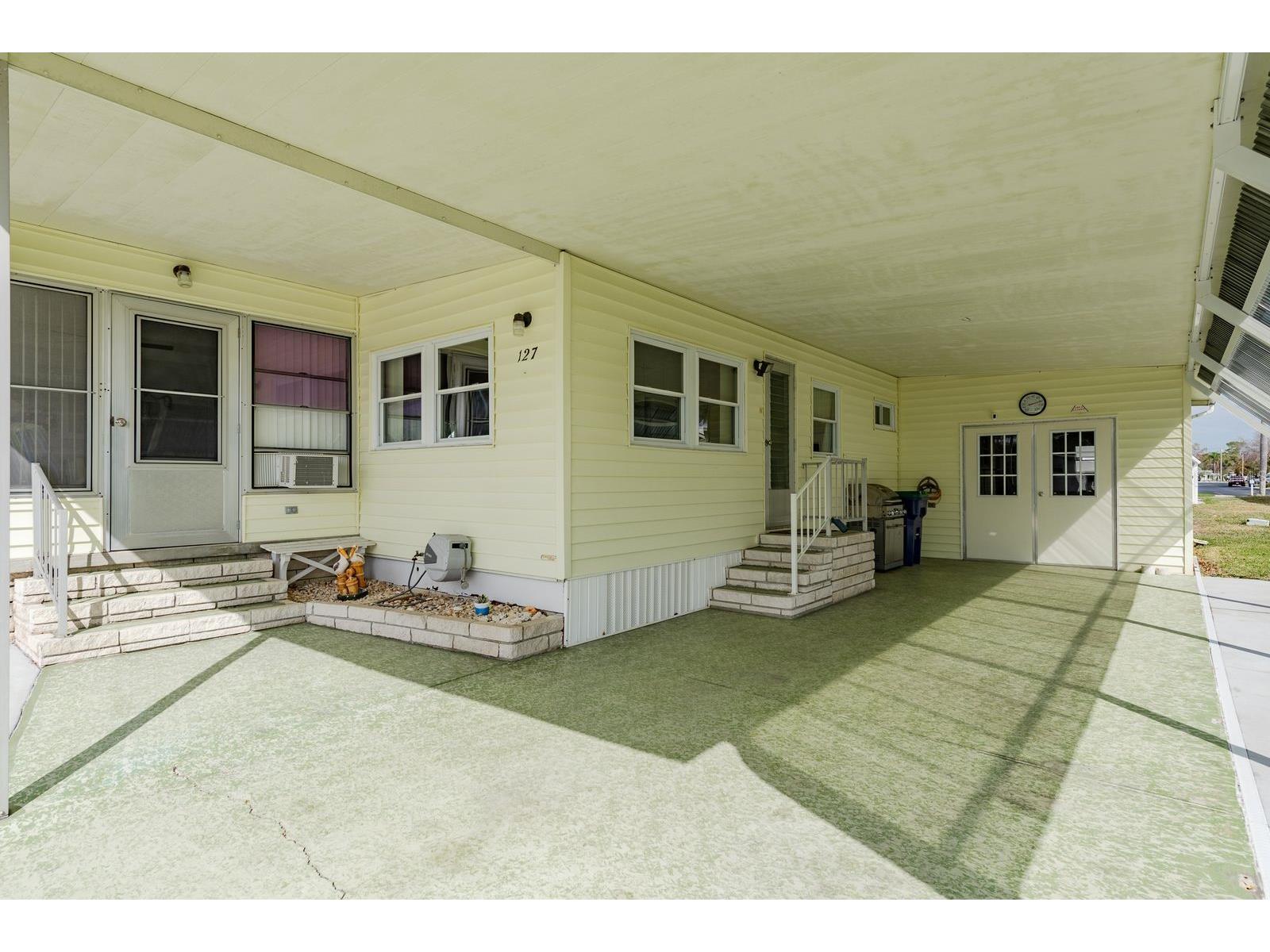 127 Independence Avenue Palm Harbor FL 34684 TB8479762 image5