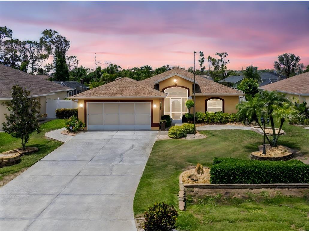 127 Jennifer Drive Rotonda West FL 33947 D6142729 image1