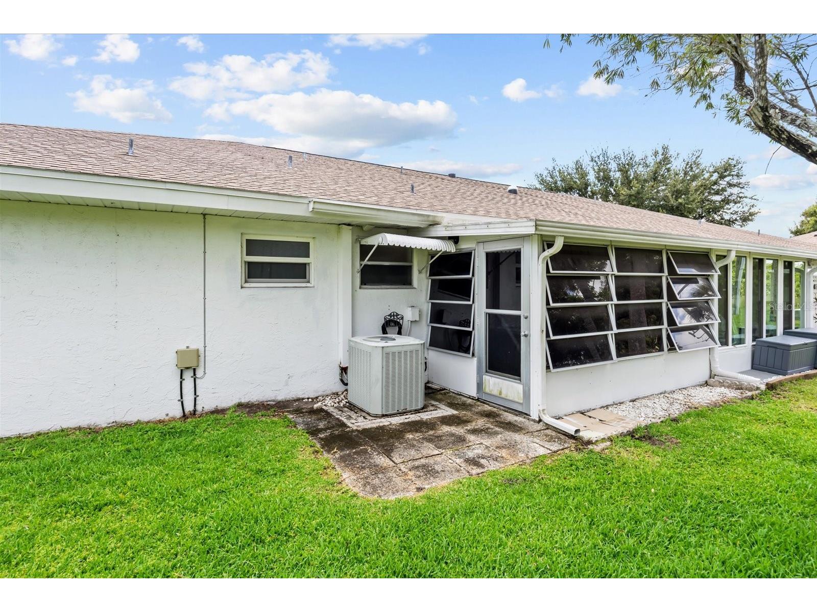 127 Lakes End Drive #C Fort Pierce FL 34982 G5114305 image5