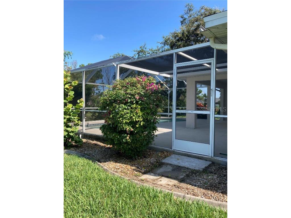 127 Marker Road Rotonda West FL 33947 C7479173 image1