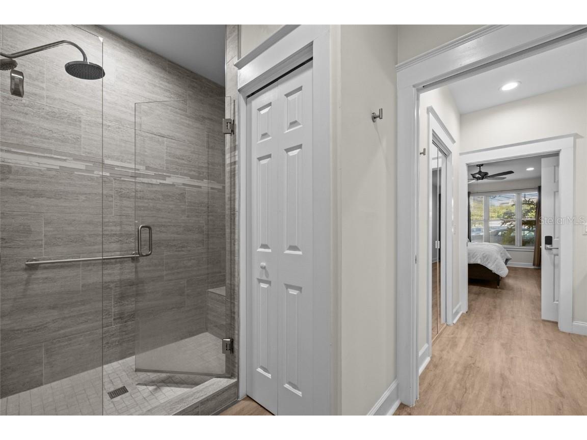 127 NE 3rd Street #N/A Gainesville FL 32601 GC534273 image20