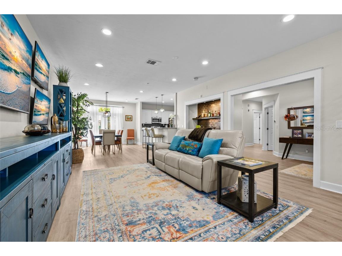 127 NE 3rd Street #N/A Gainesville FL 32601 GC534273 image4